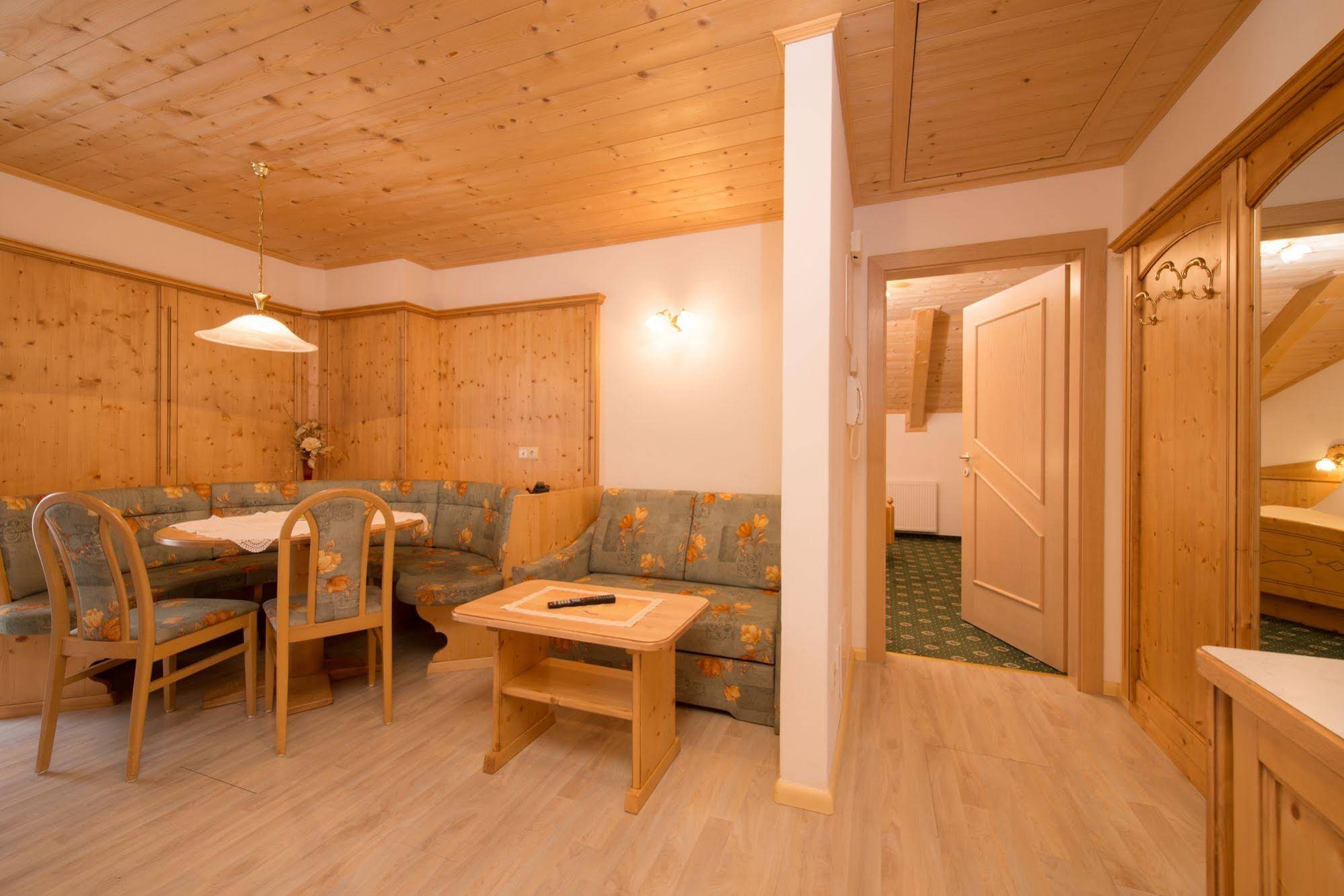 Hotel Kronhof