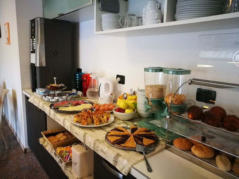 Room & Breakfast Villa Cameras