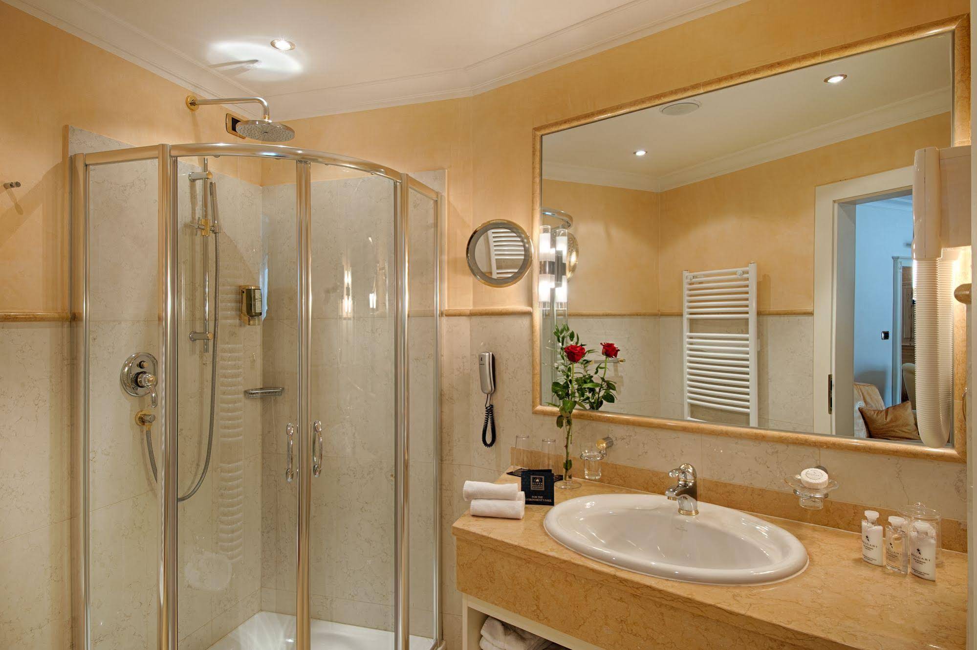 Alpenpalace Luxury Hideaway & Spa Retreat