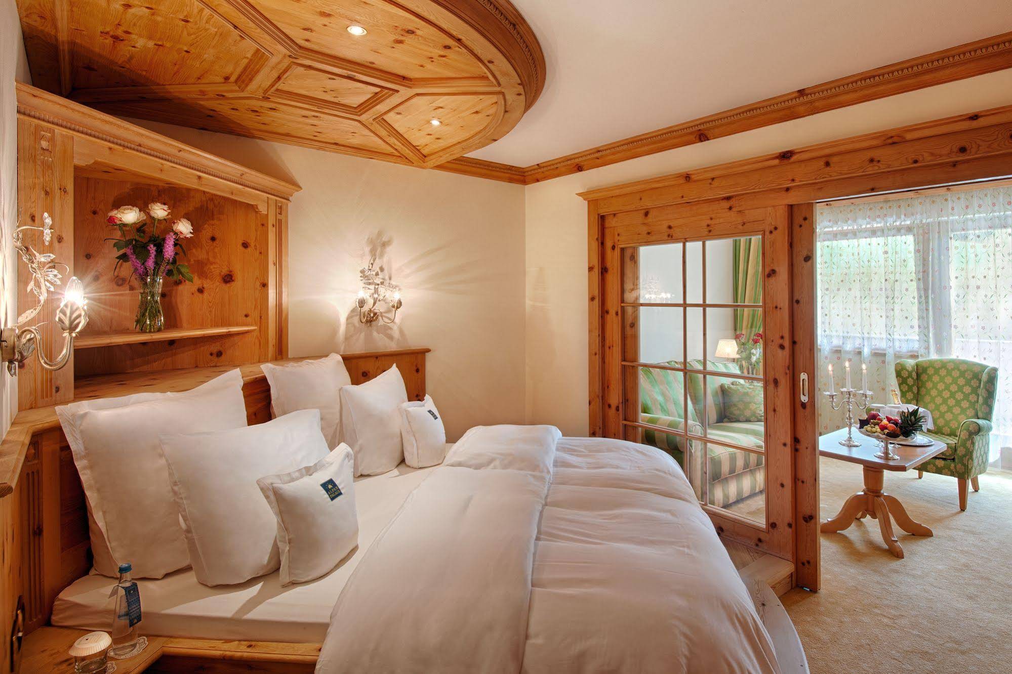 Alpenpalace Luxury Hideaway & Spa Retreat