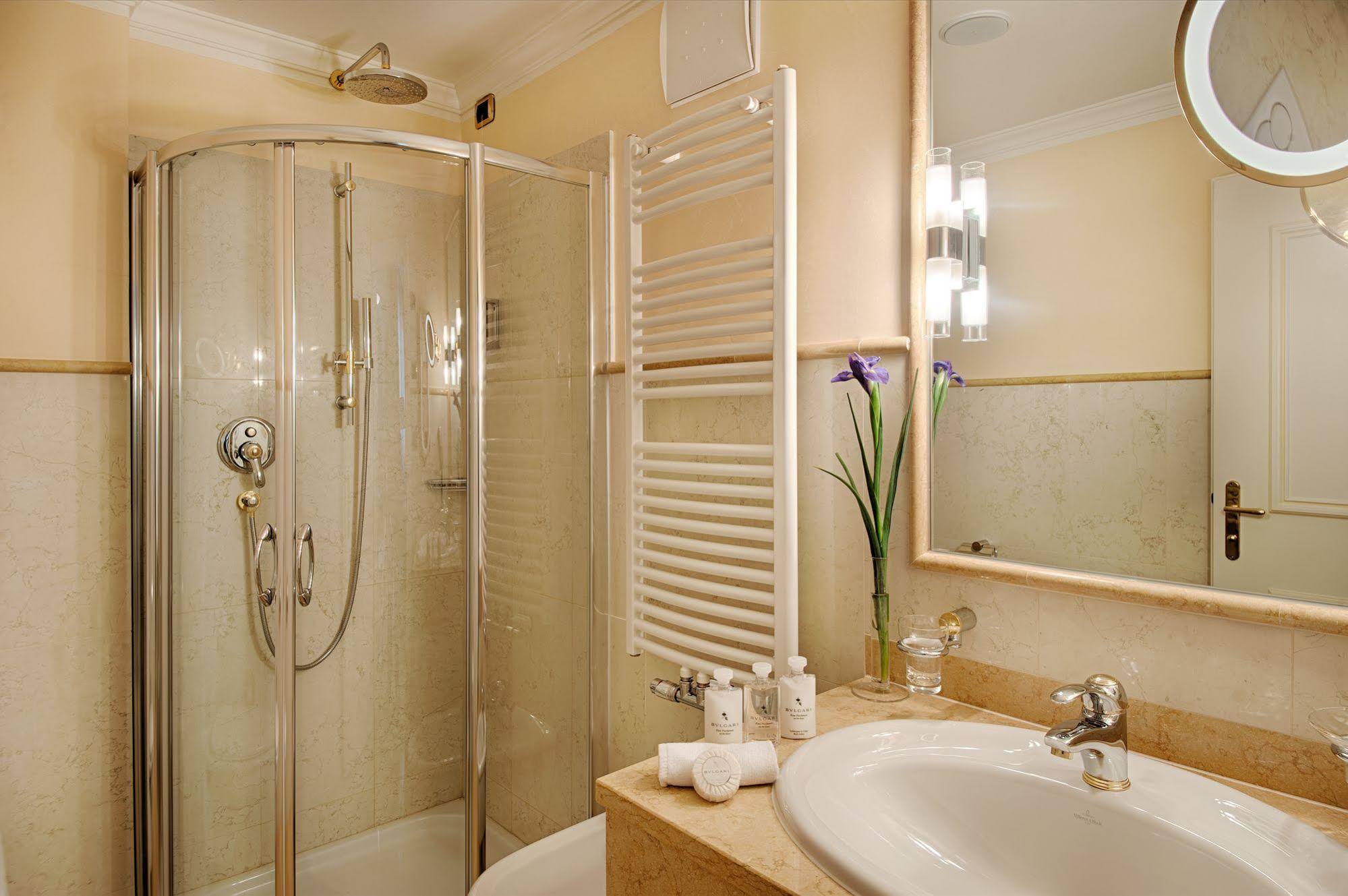 Alpenpalace Luxury Hideaway & Spa Retreat