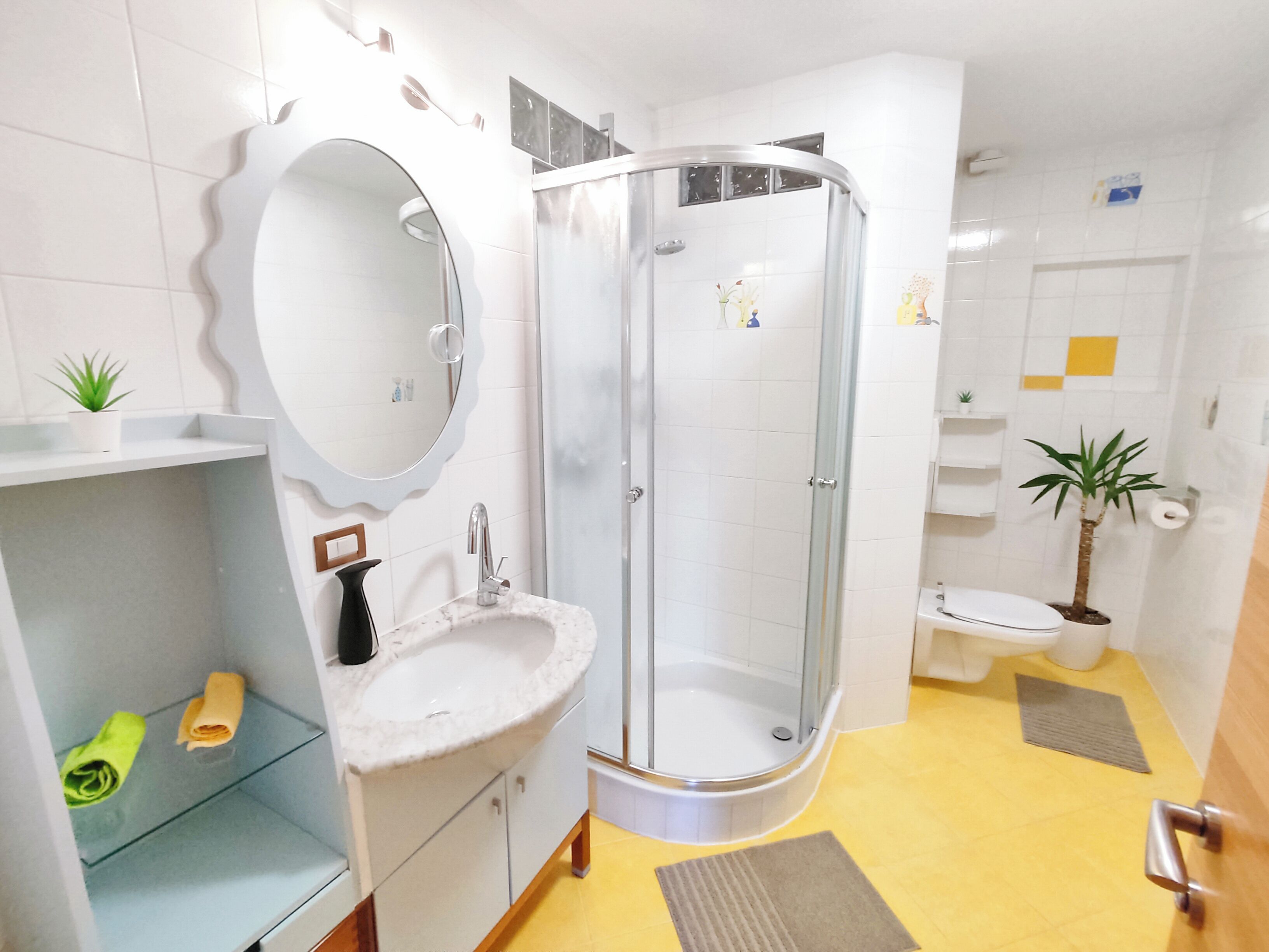 Vidora Apartments