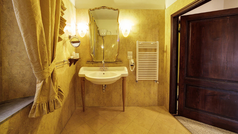 Hotel Portici
