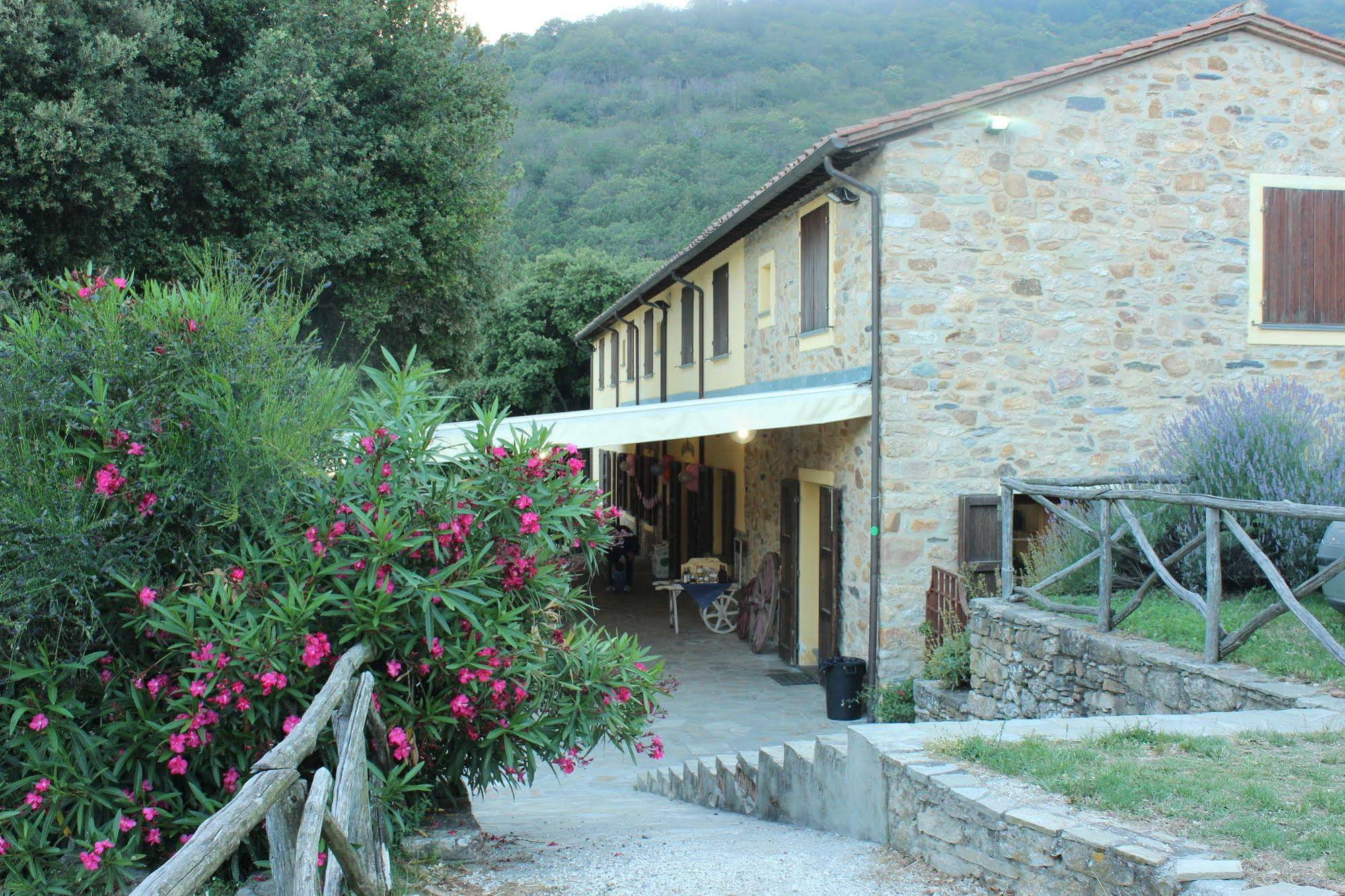 Agriturismo Serra di Sotto