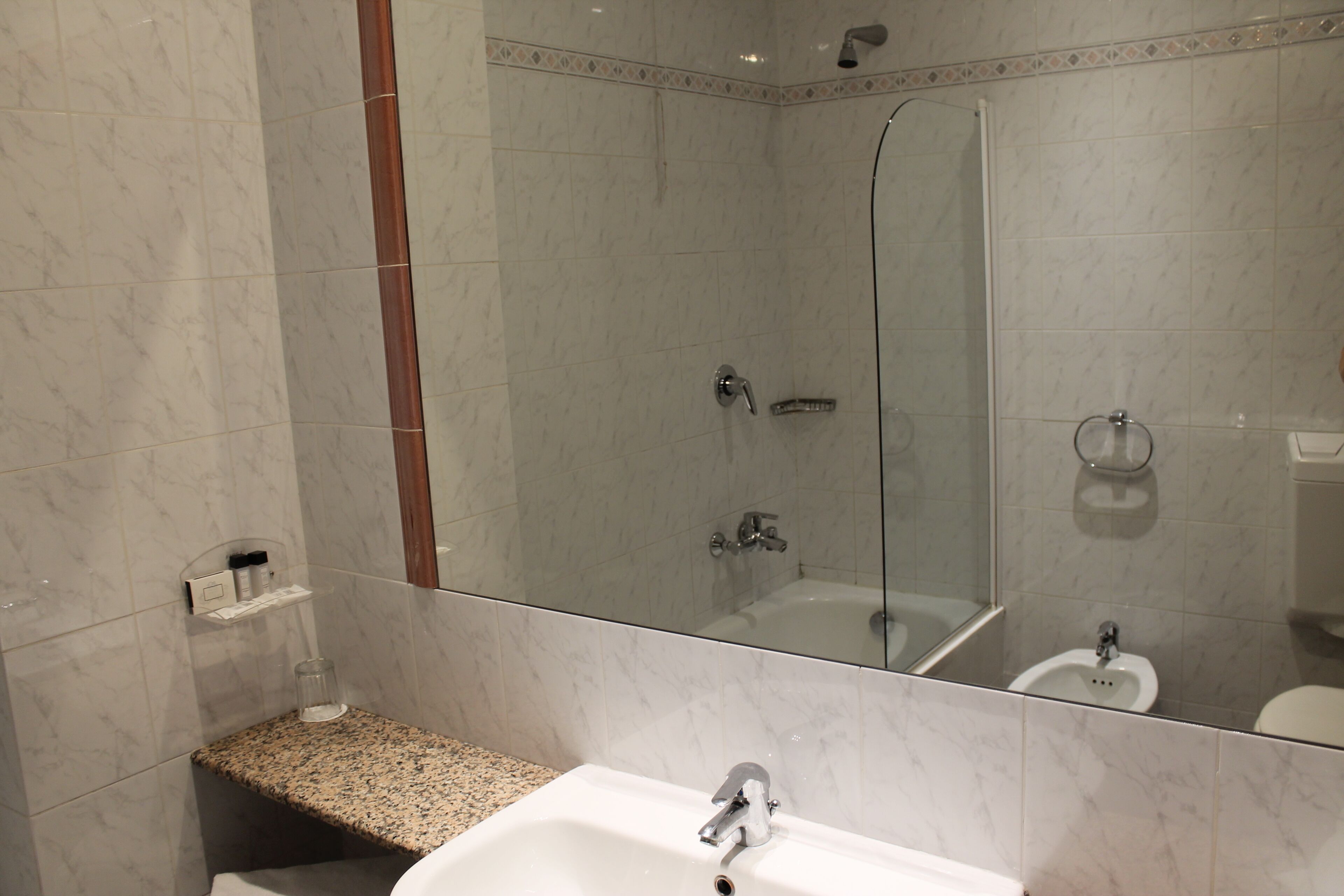 B&B HOTEL First