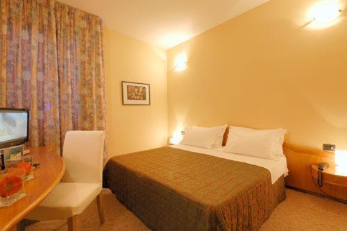 B&B HOTEL First