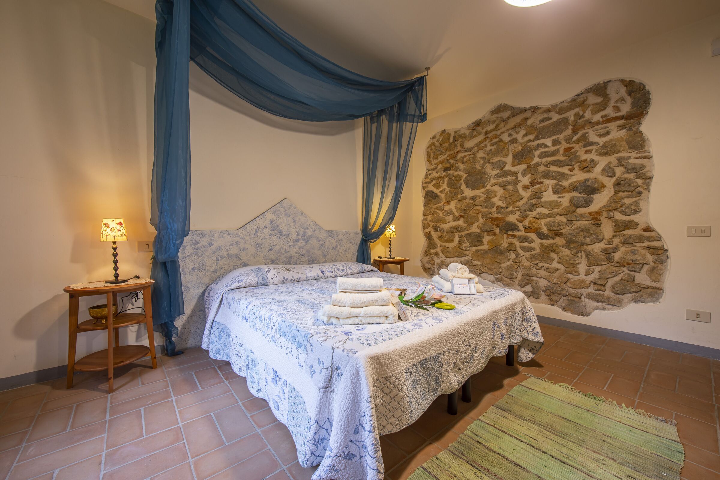 Villa Anna Montebello With Pool