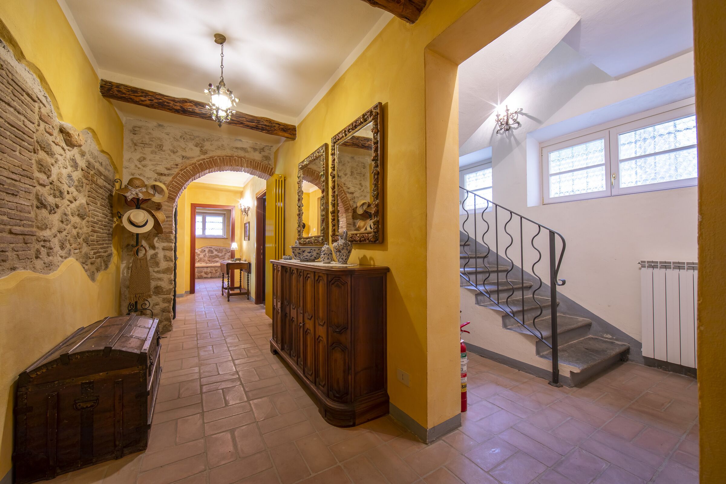 Villa Anna Montebello With Pool