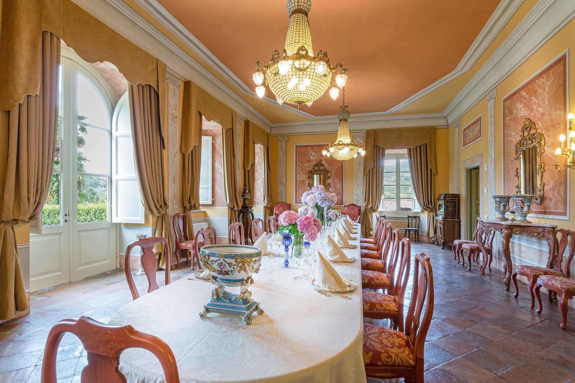 Coselli's Luxury Villas