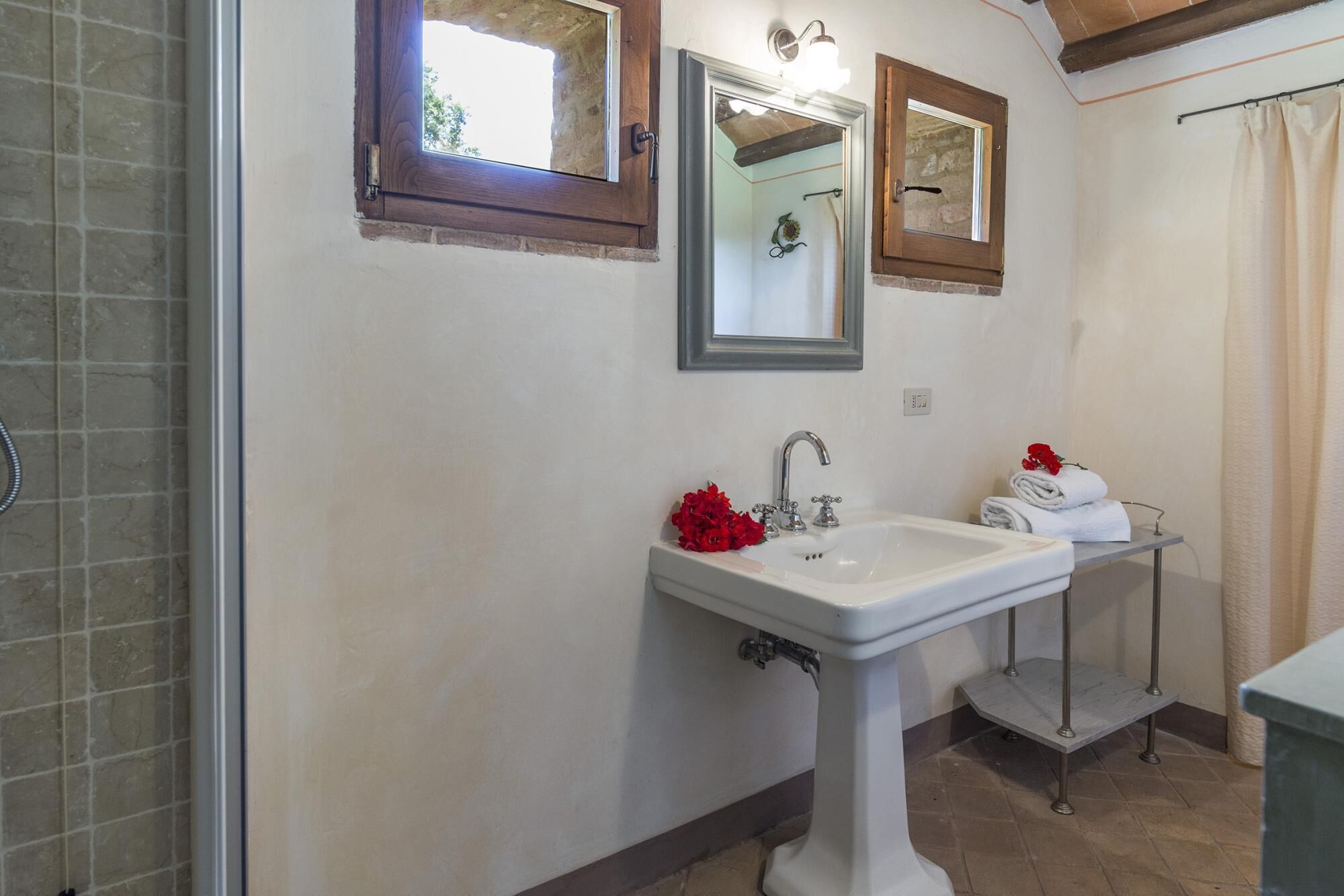 Podere Madonna Di Mezzo 6 by Emma Villas