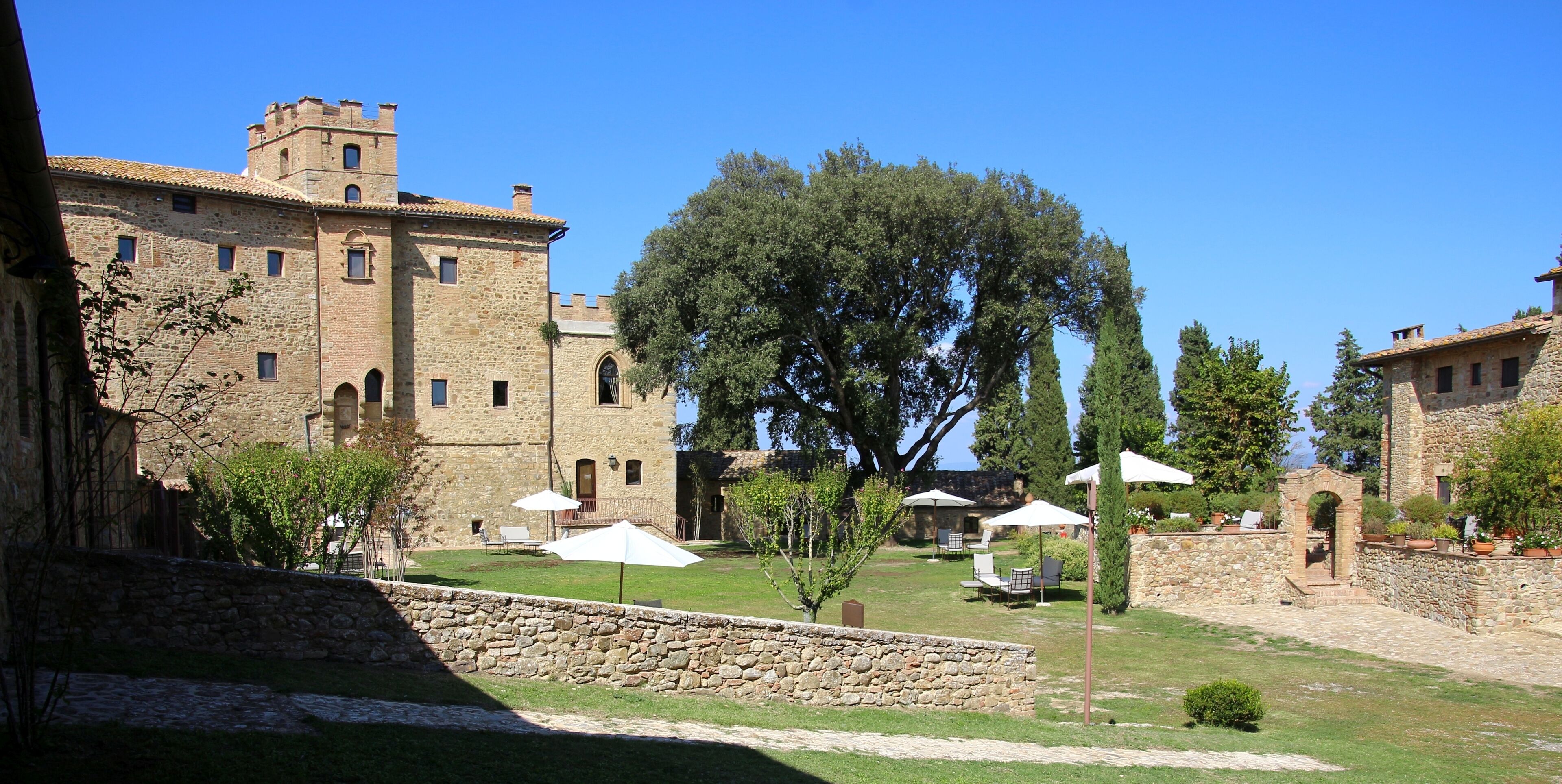 Castel Porrona