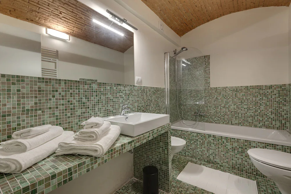 2016 Apartments