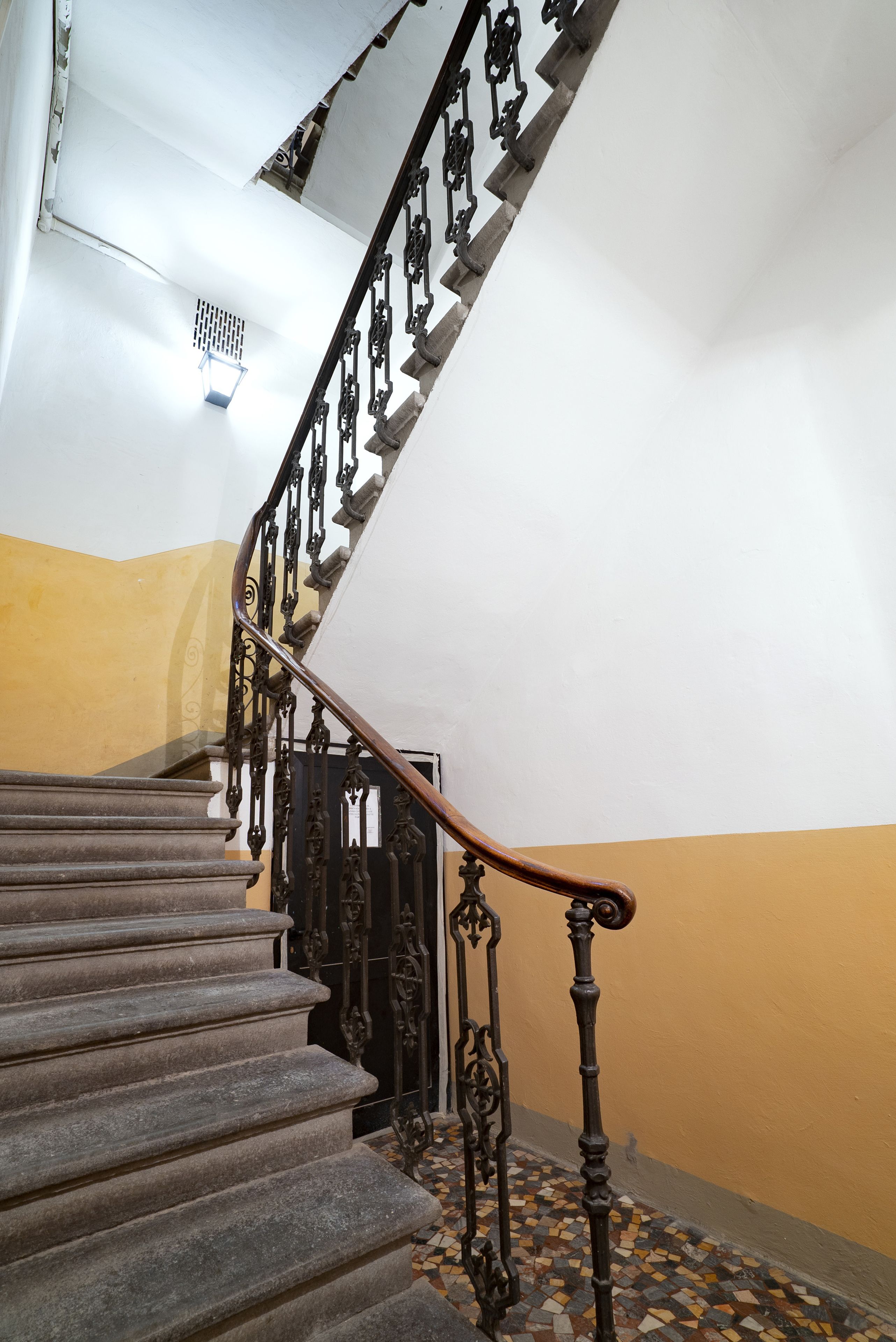 Artemide Guest House
