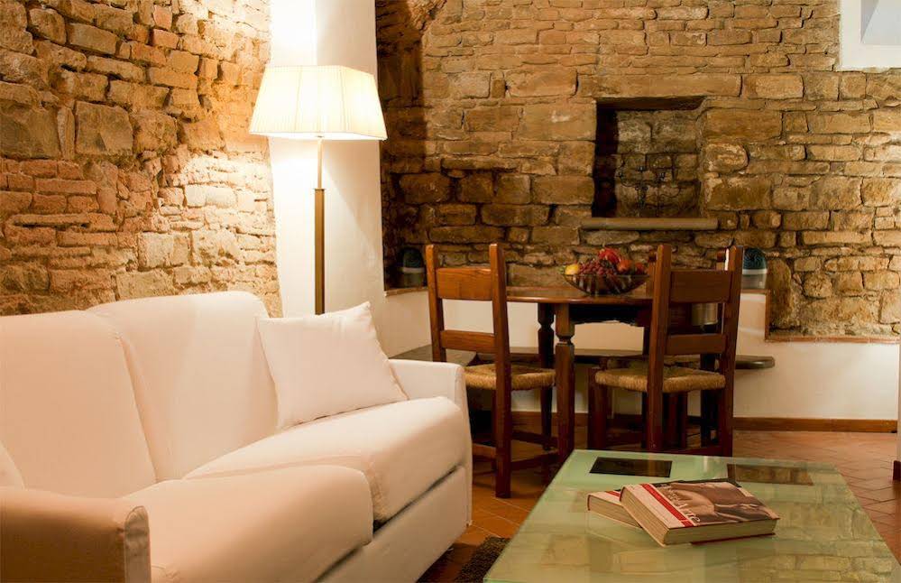 Costa San Giorgio Apartments