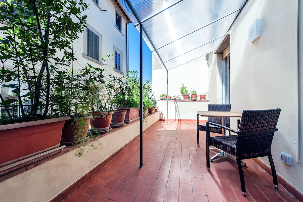 Downtown Apt Quiet with Terrace and Lift