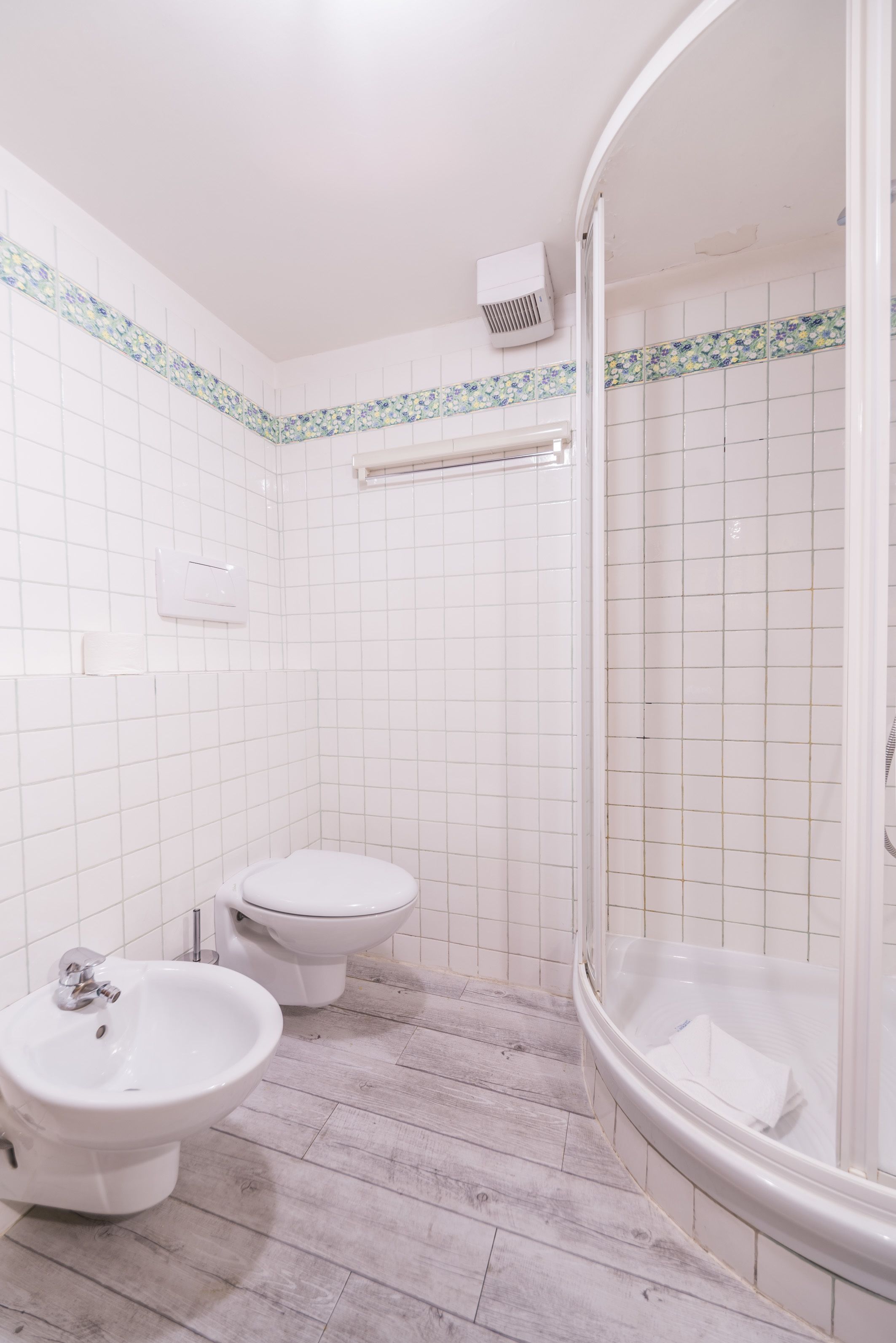 Few Steps to The Duomo