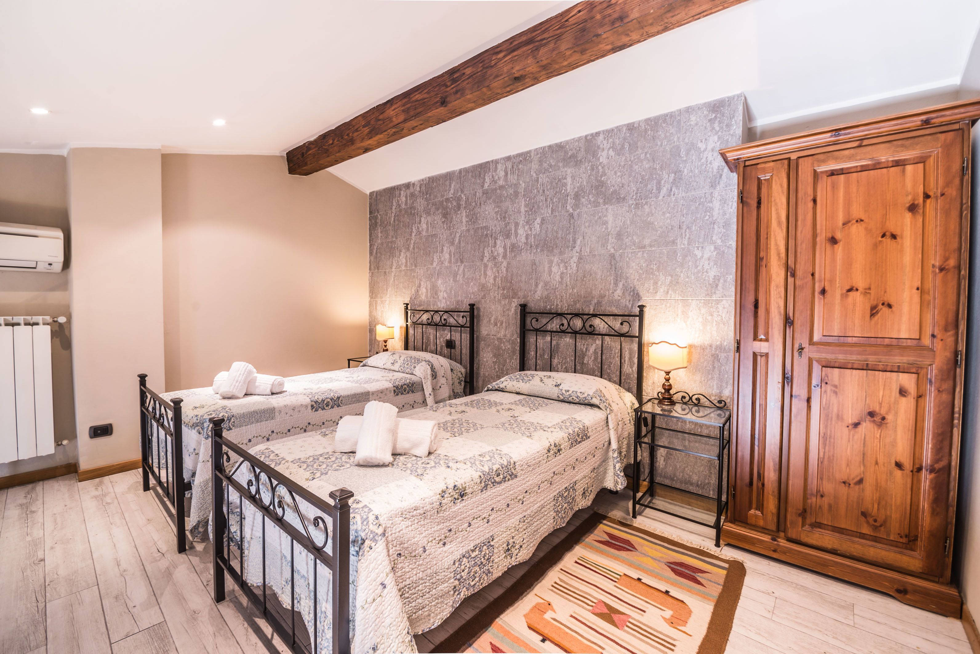 Few Steps to The Duomo