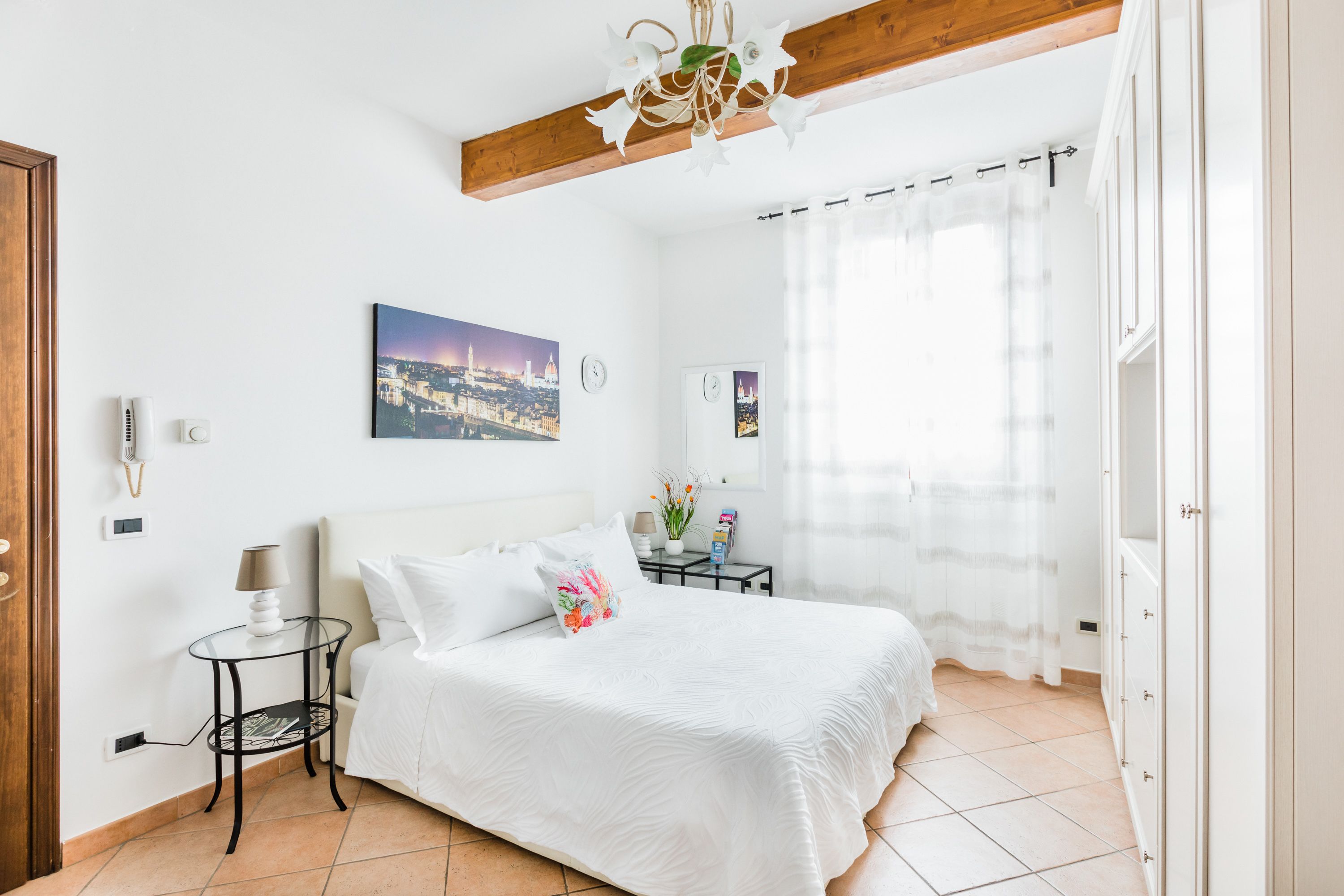 Florence Liona Apartments