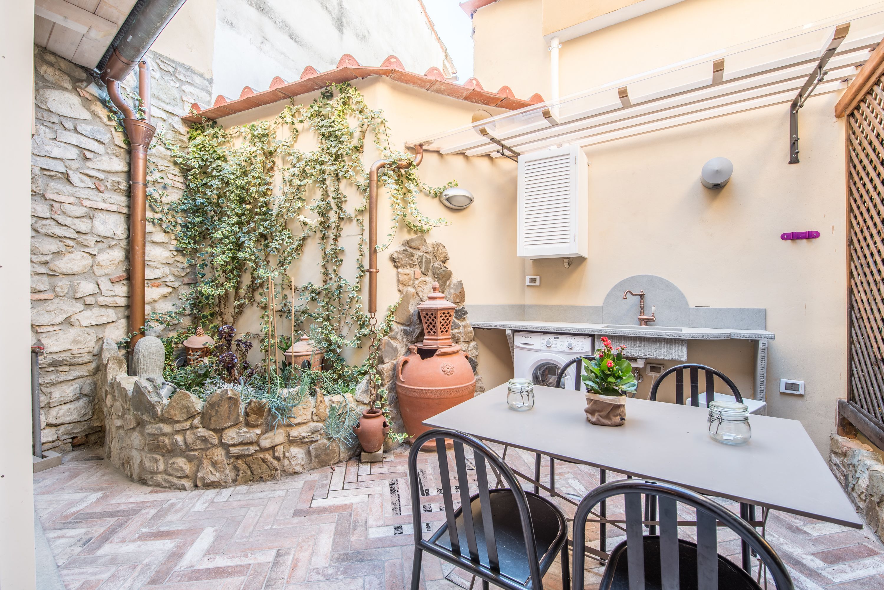 Giglio Apartments