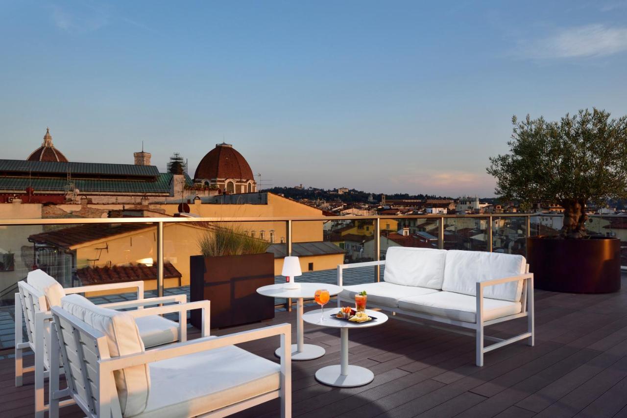 Glance Hotel