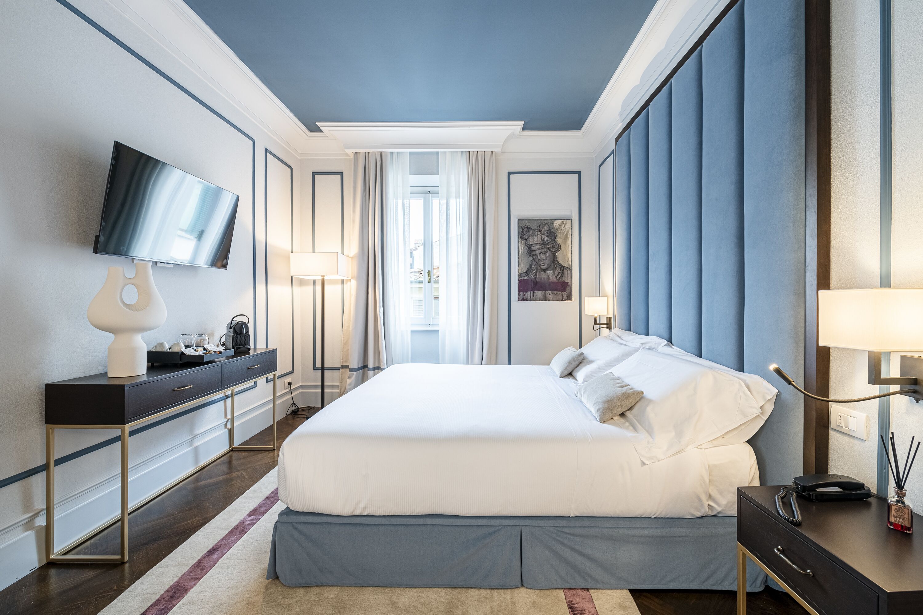 Glimpse Hotel