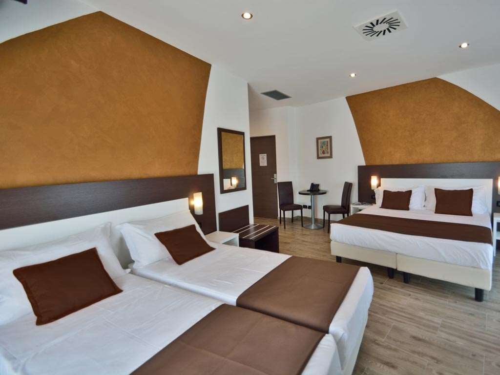 Hotel Luxor Florence