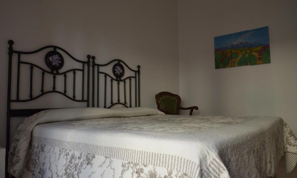 Il Mandorlo B&B