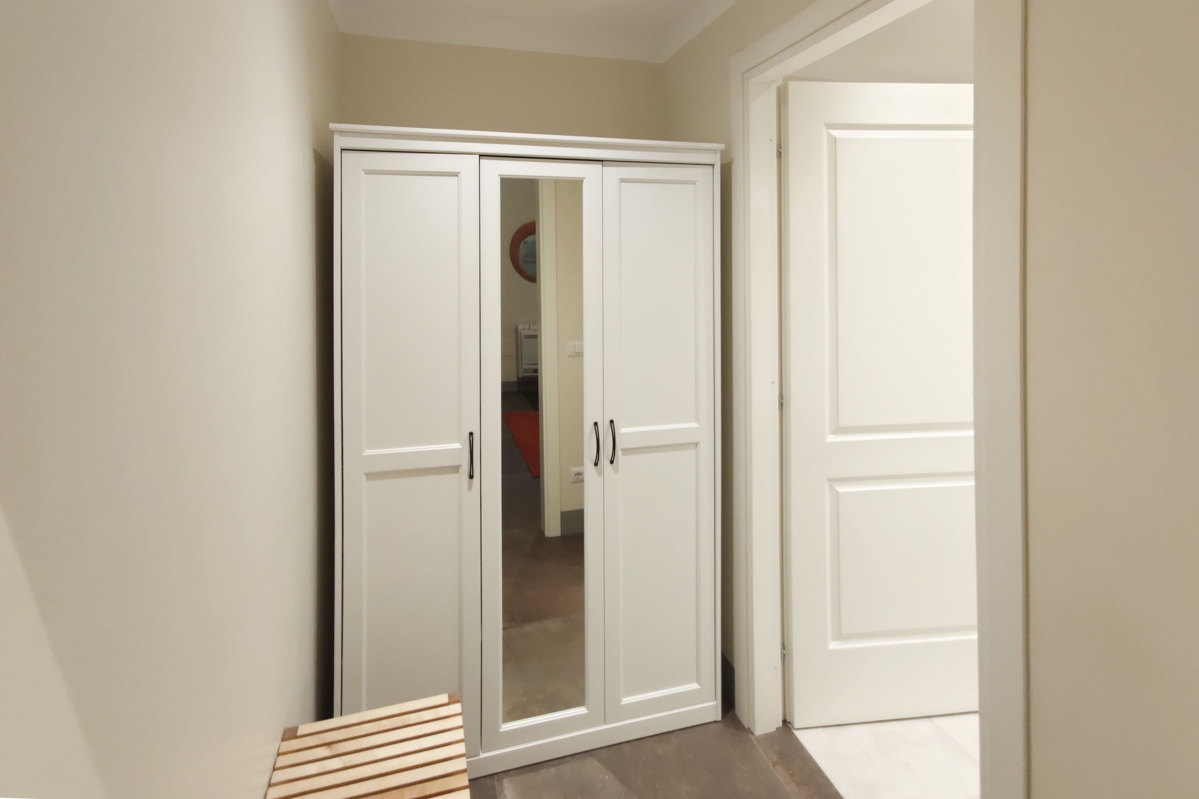 Pauline Suites