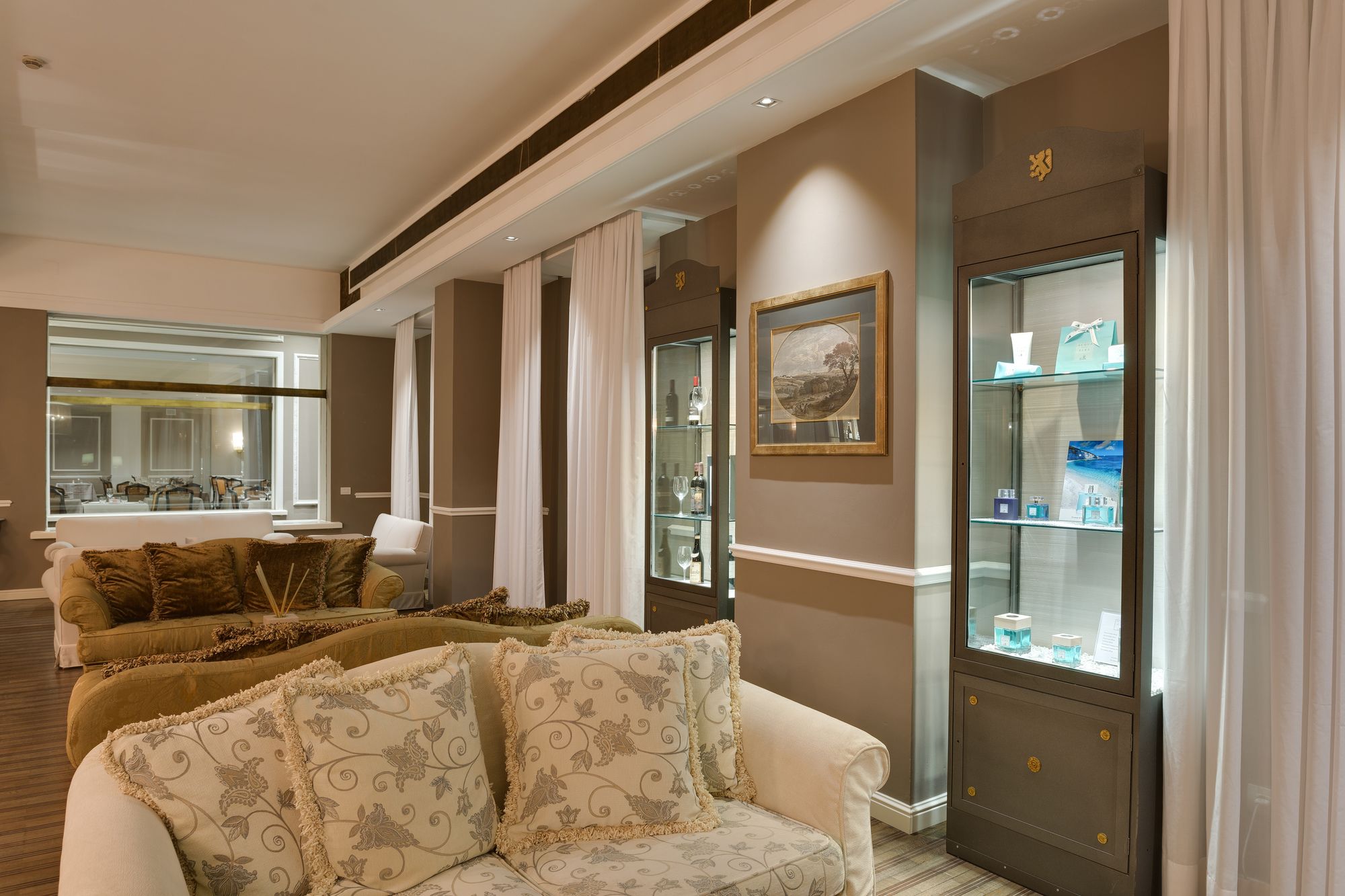 Plaza Hotel Lucchesi