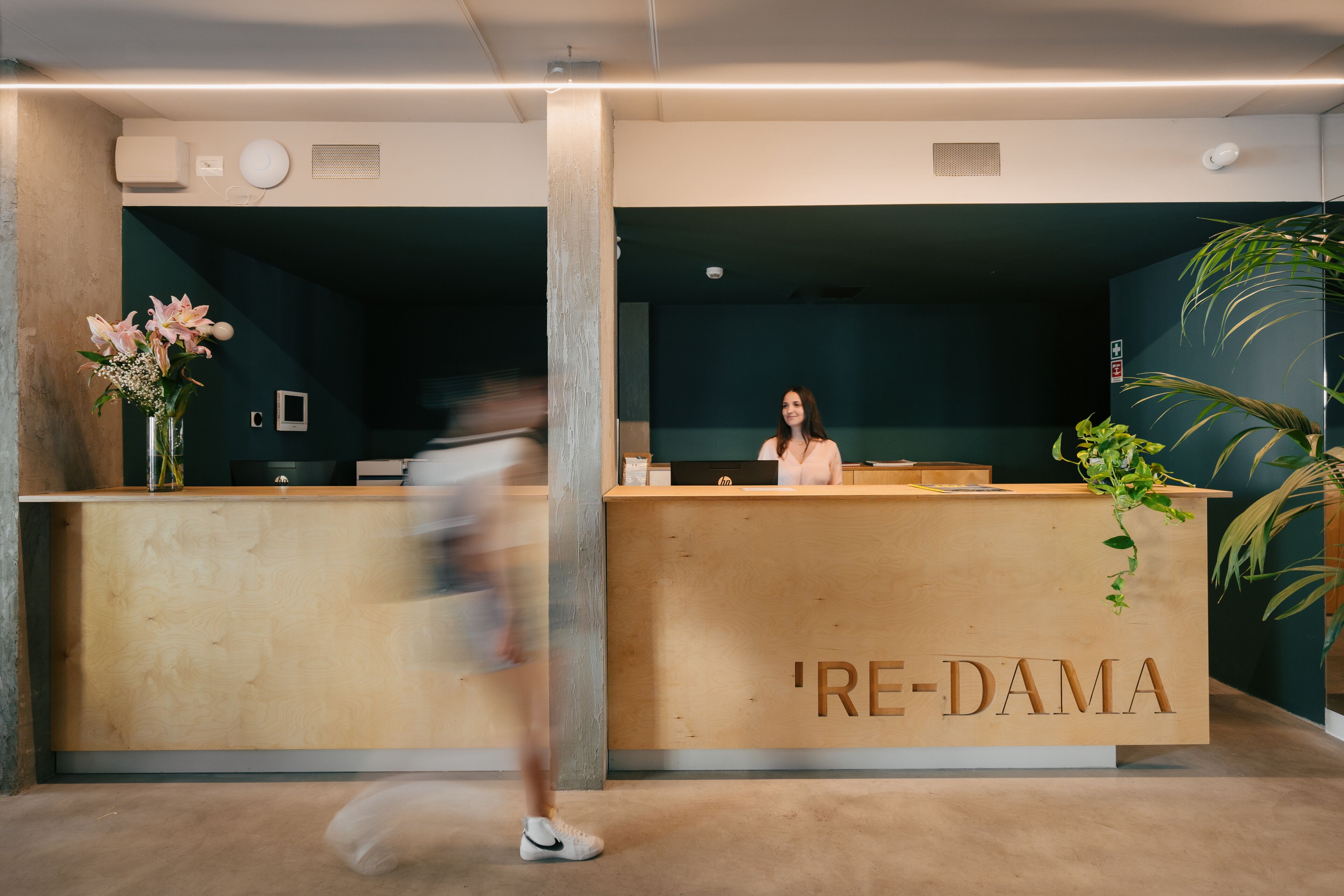 'RE-Dama