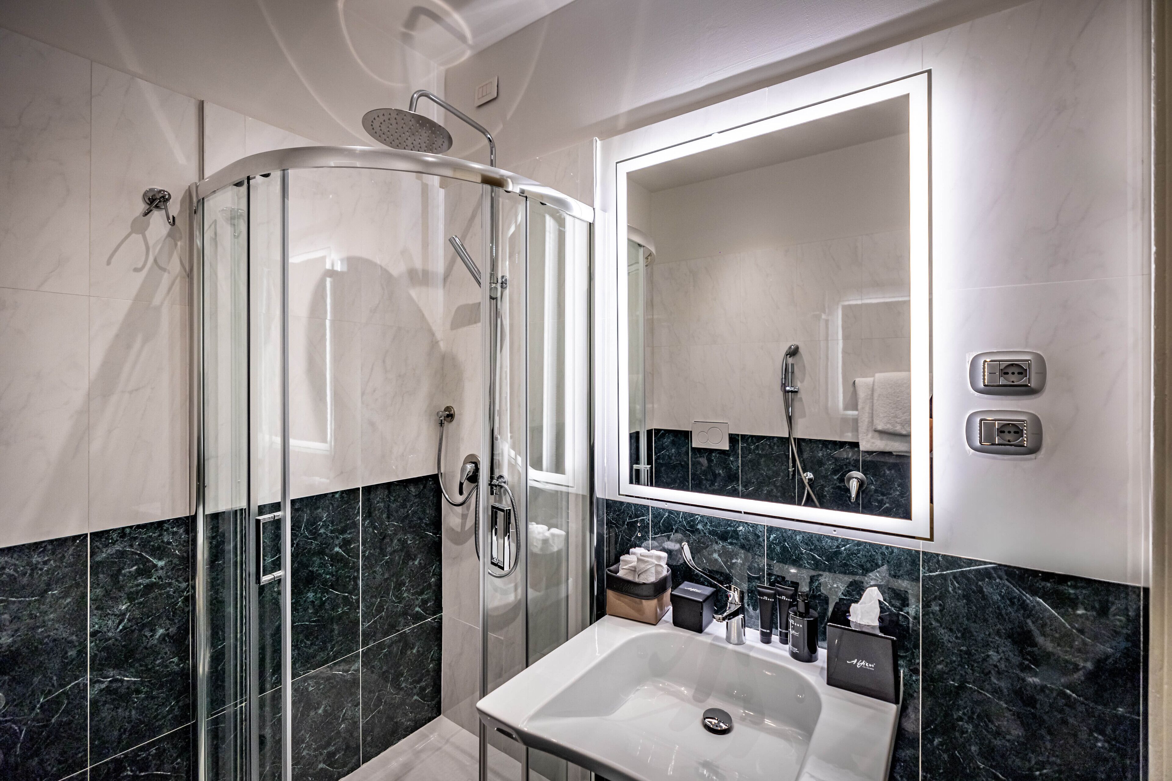 Rivalta Hotel
