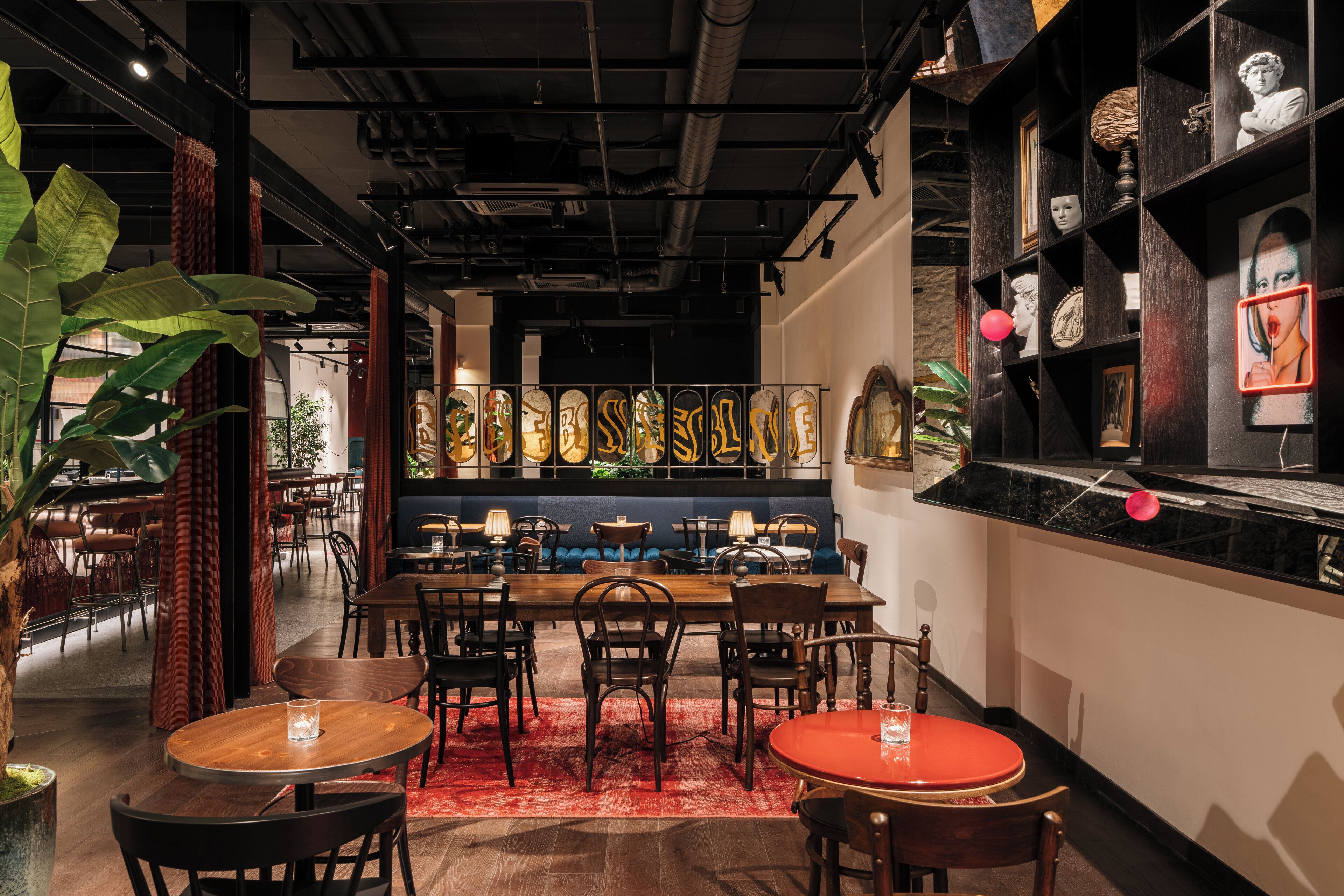 Ruby Bea Hotel & Bar