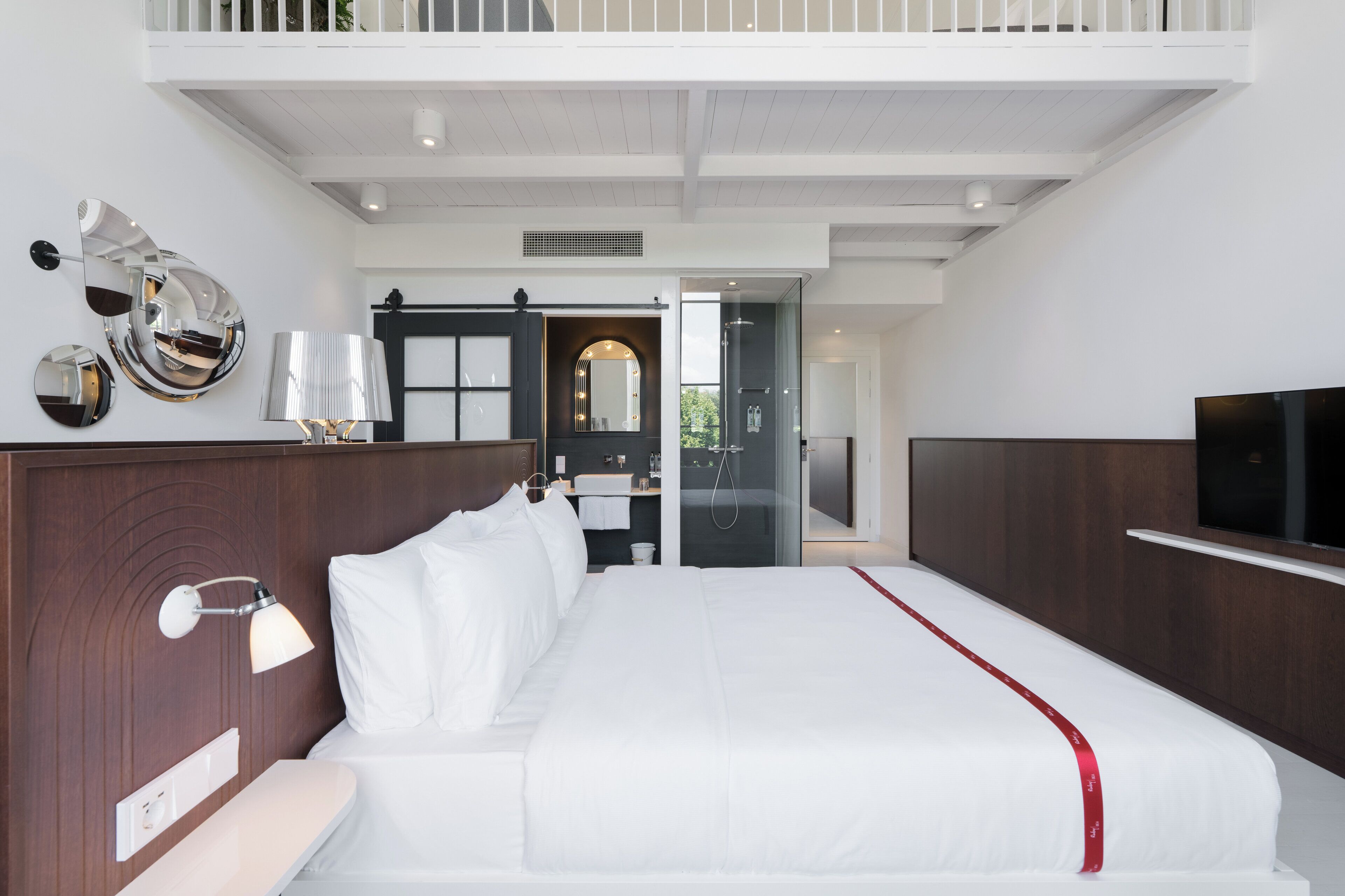 Ruby Bea Hotel & Bar