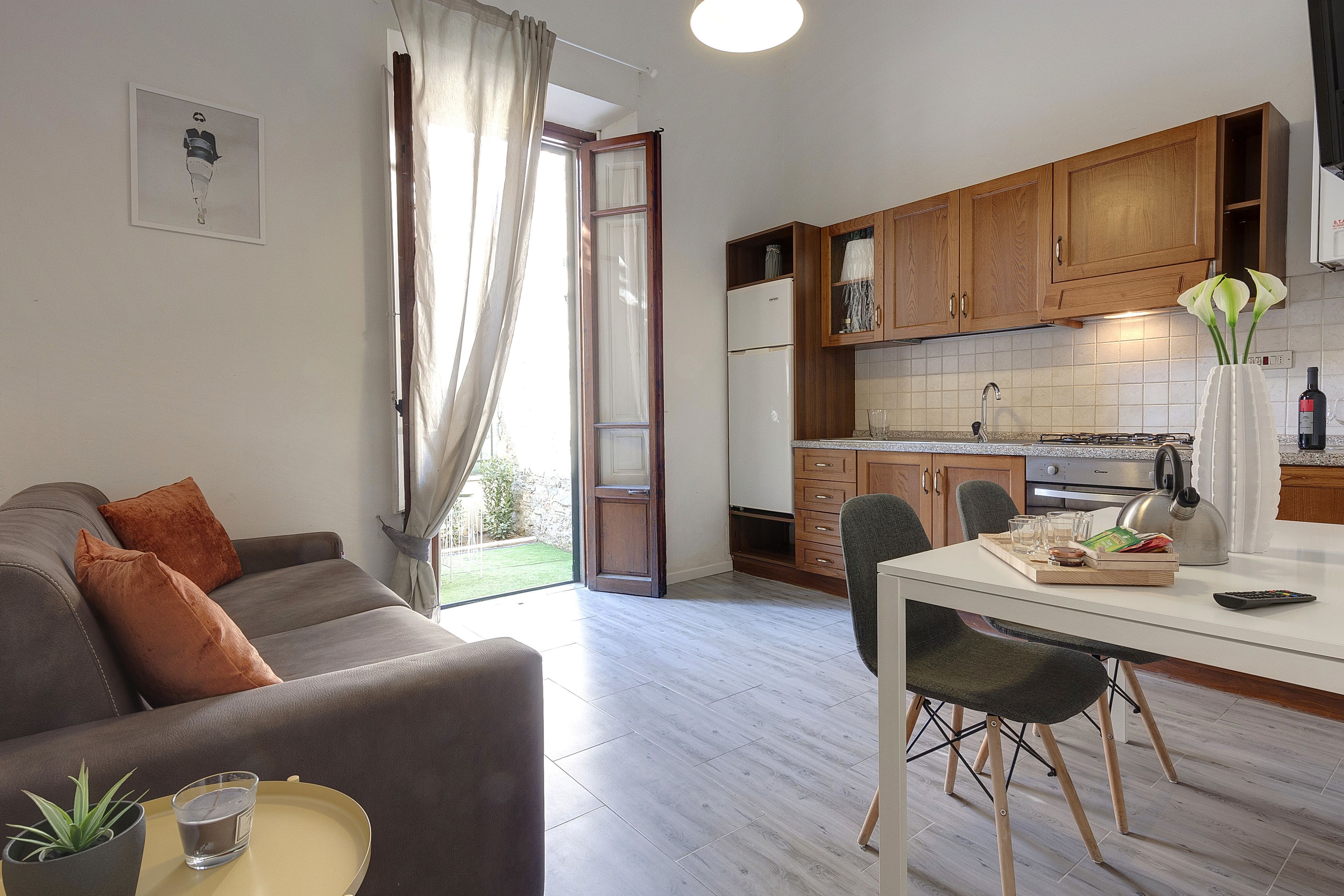 Sleep Tight Florence