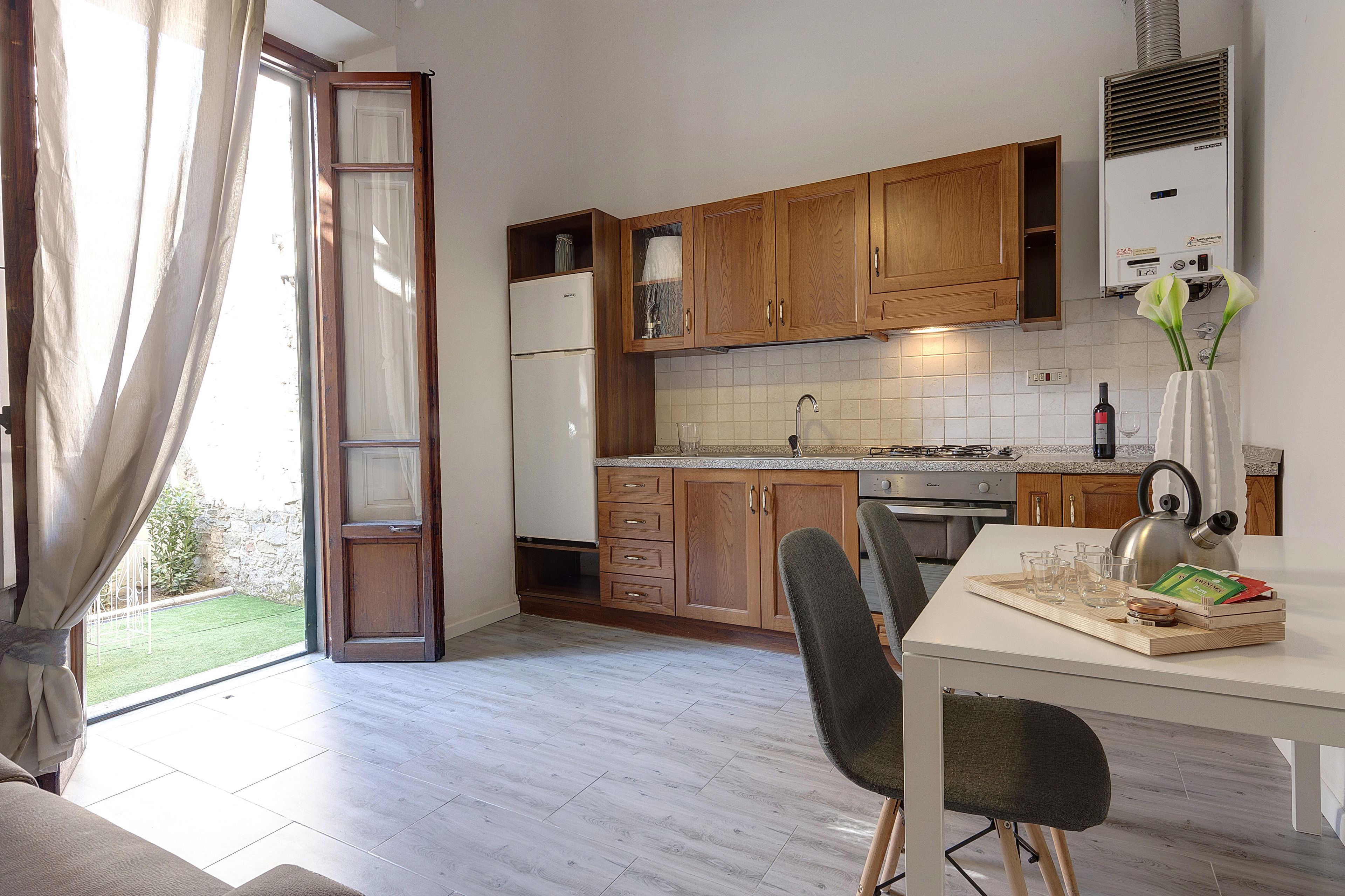 Sleep Tight Florence