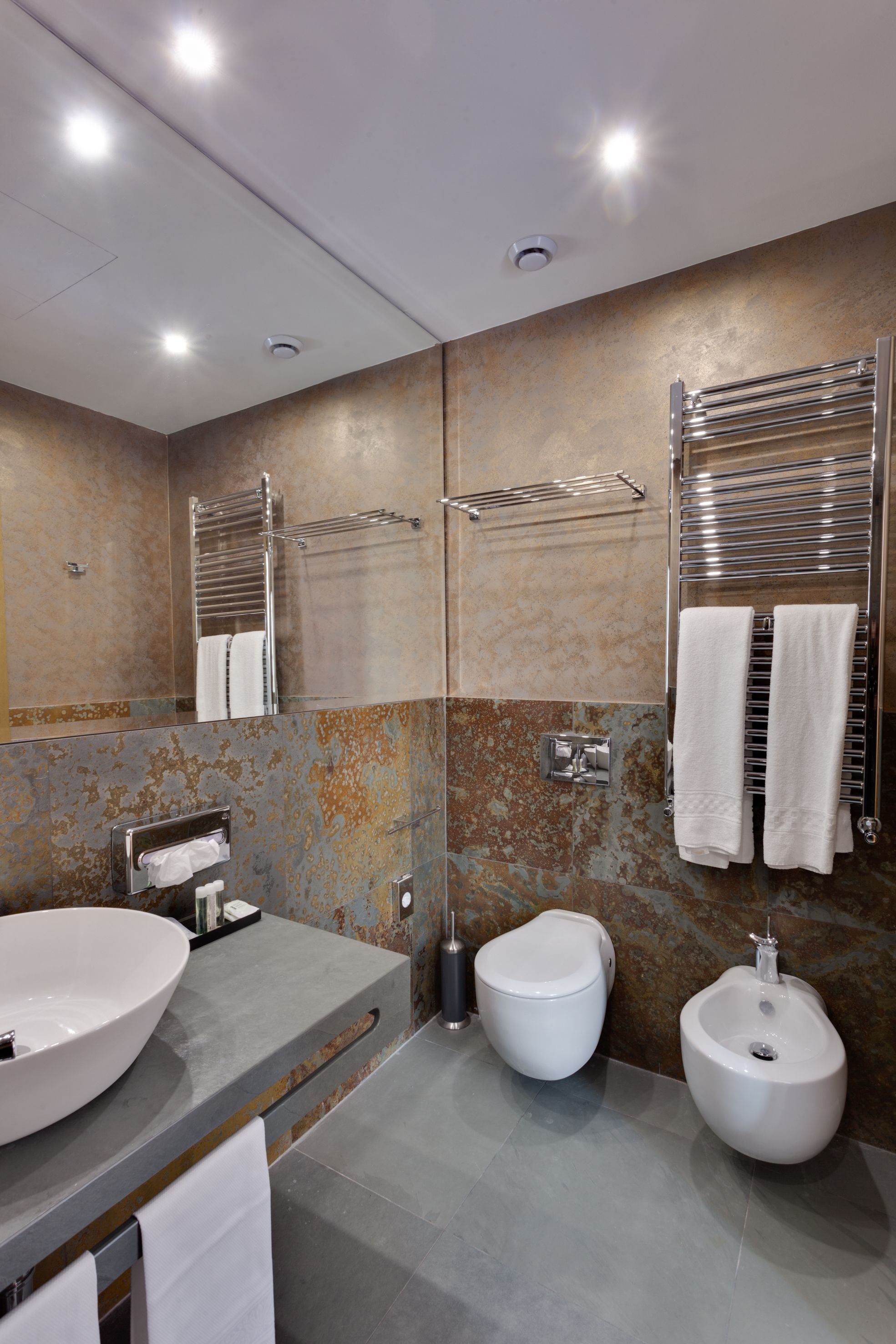 Solo Experience Hotel