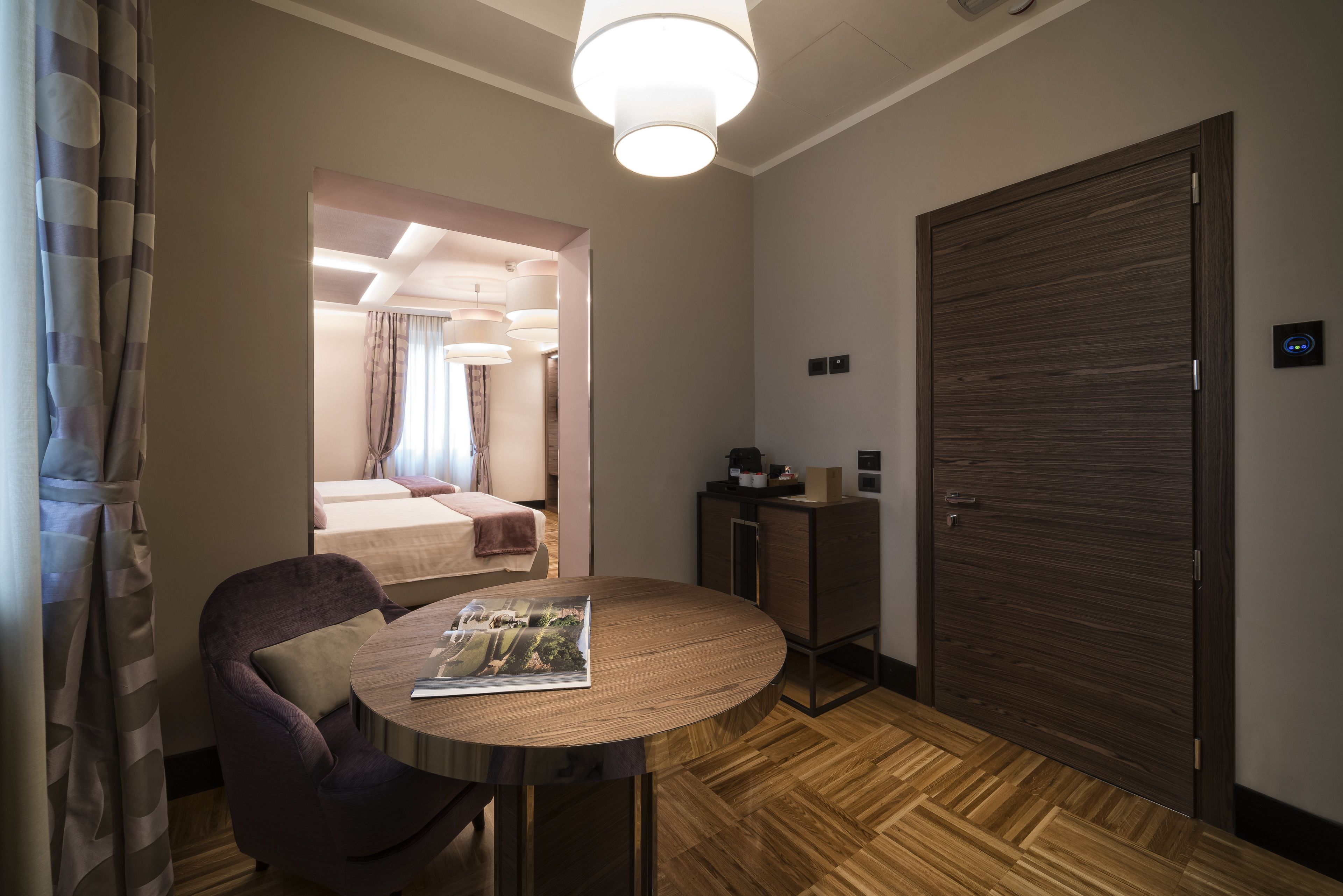 Solo Experience Hotel