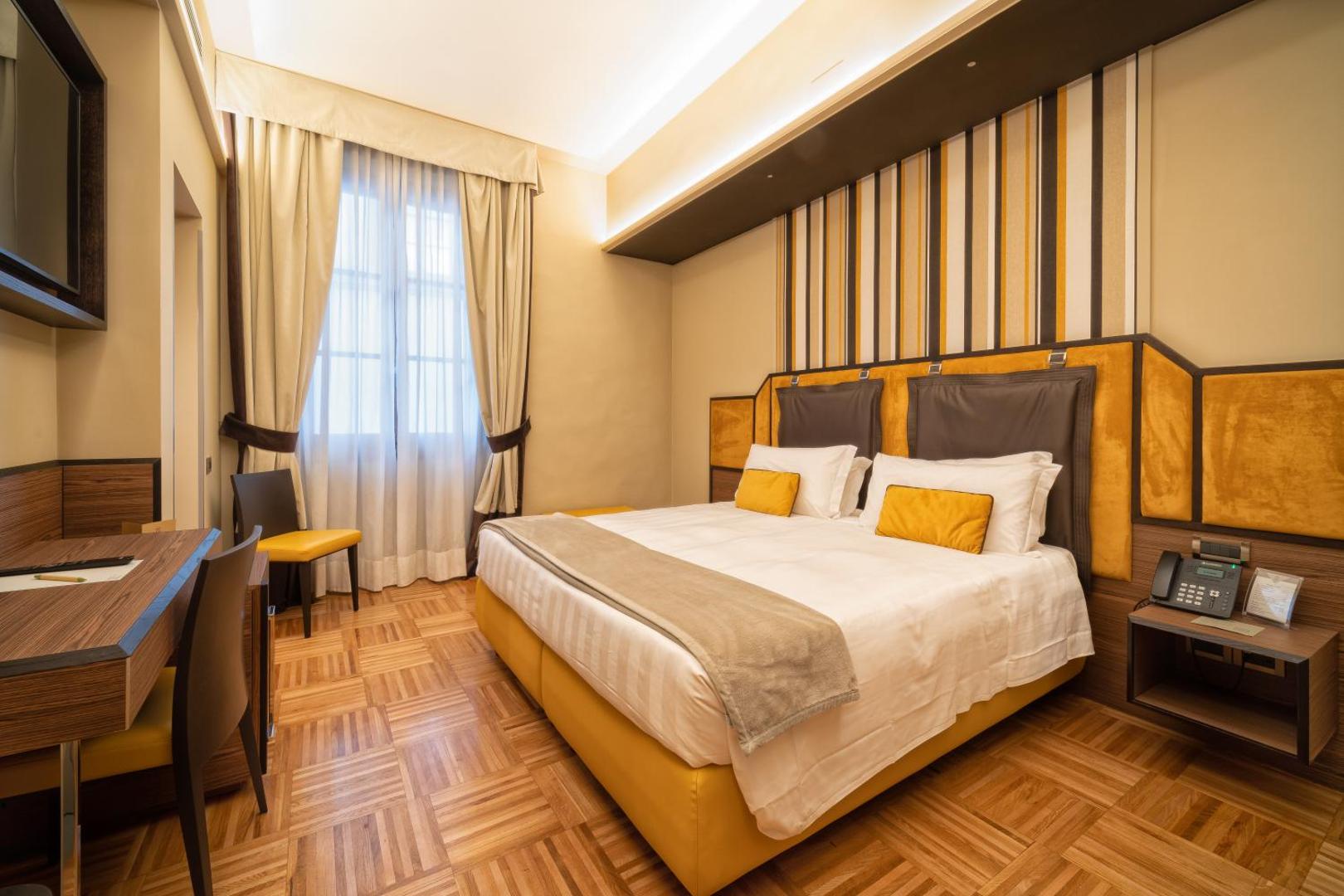 Solo Experience Hotel