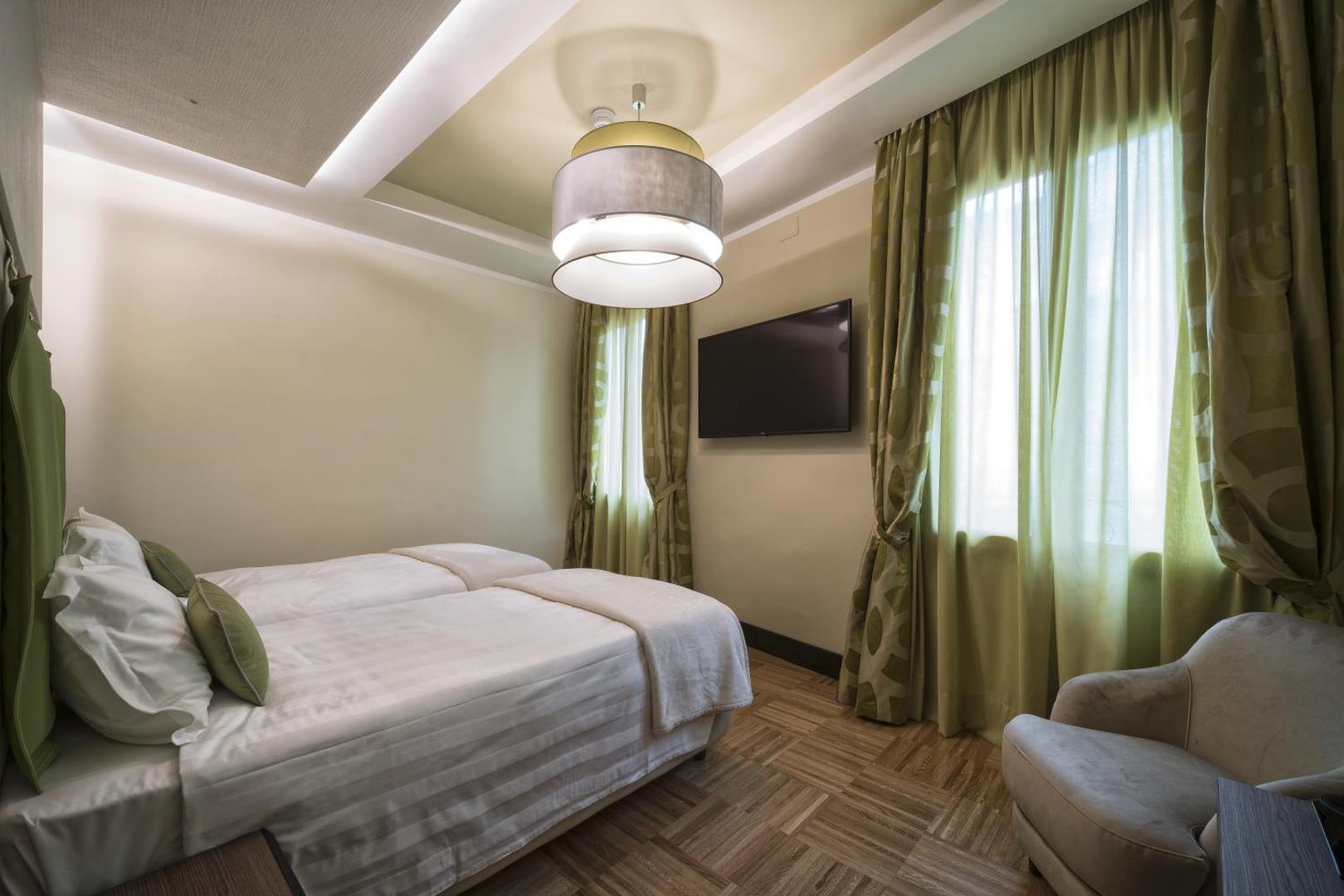 Solo Experience Hotel