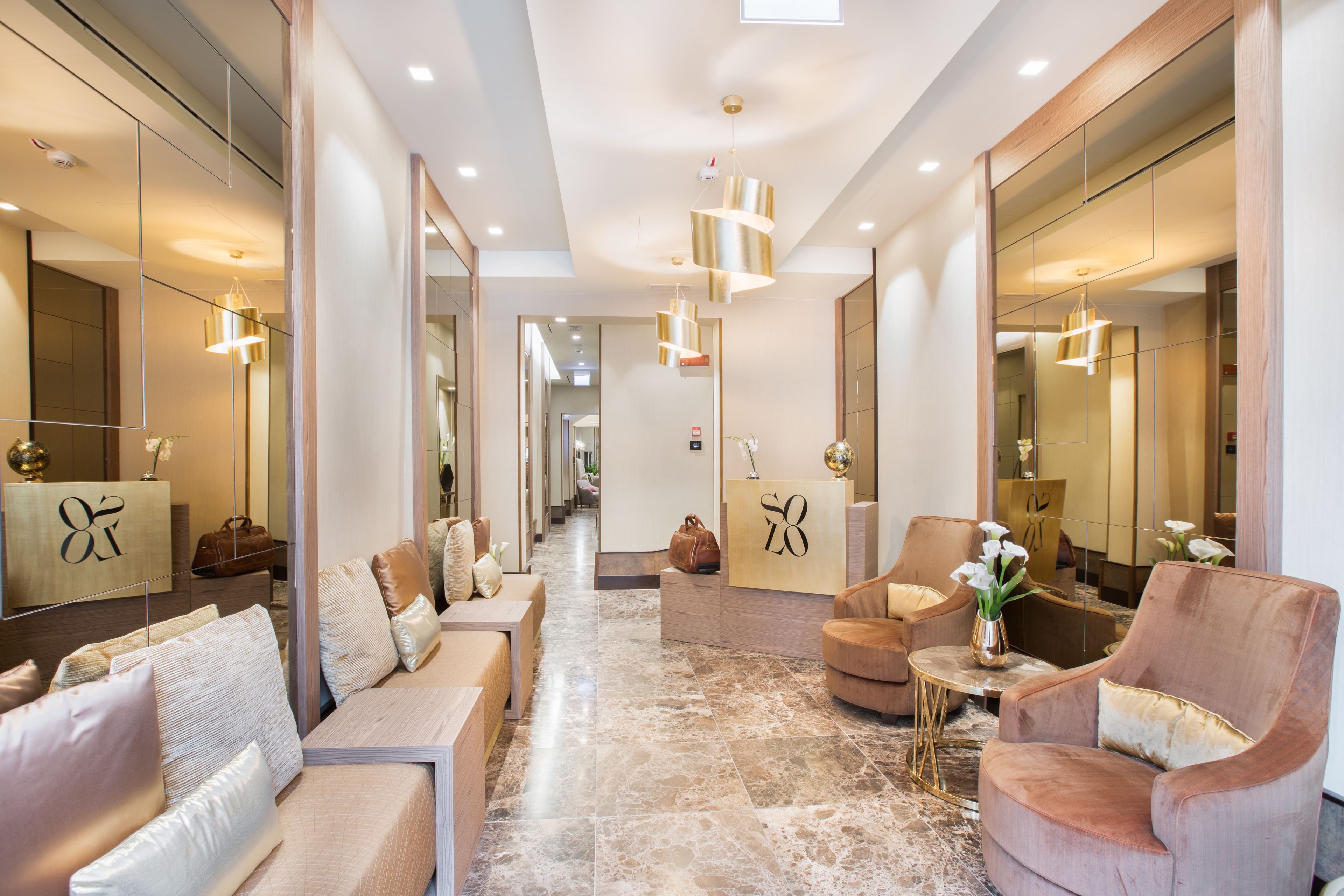 Solo Experience Hotel