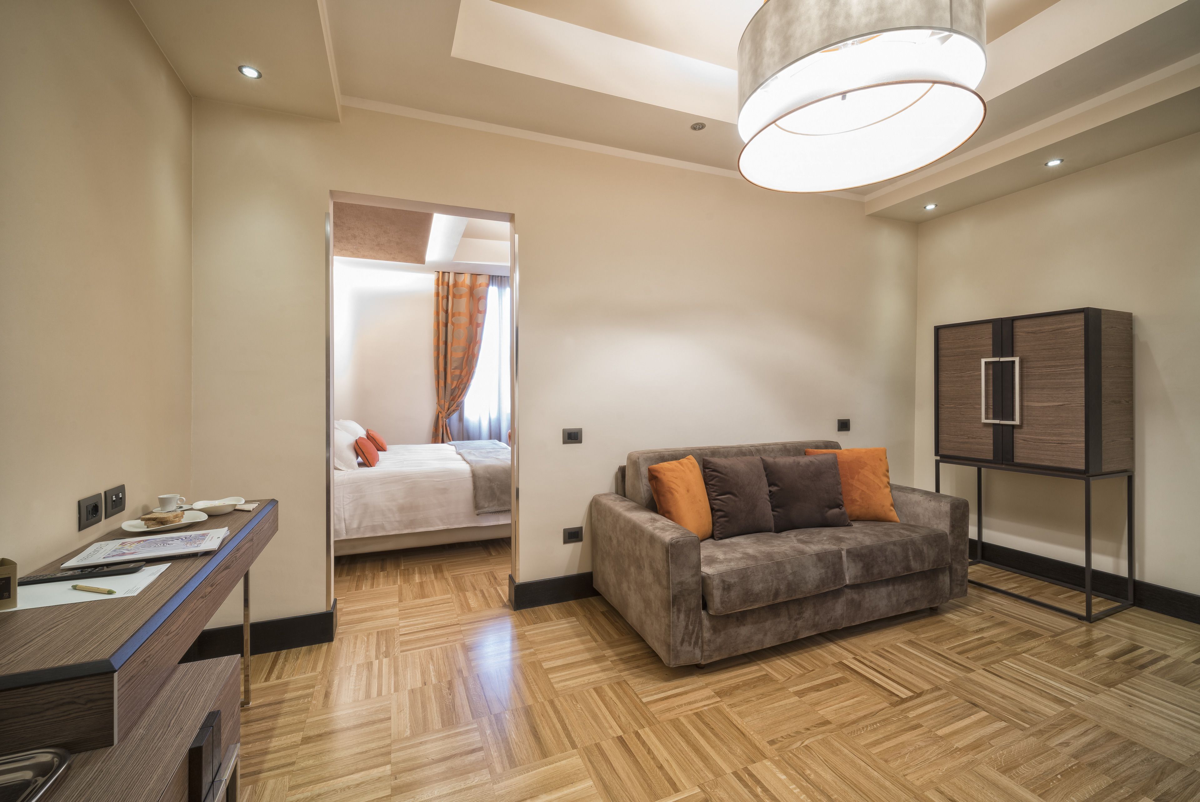 Solo Experience Hotel