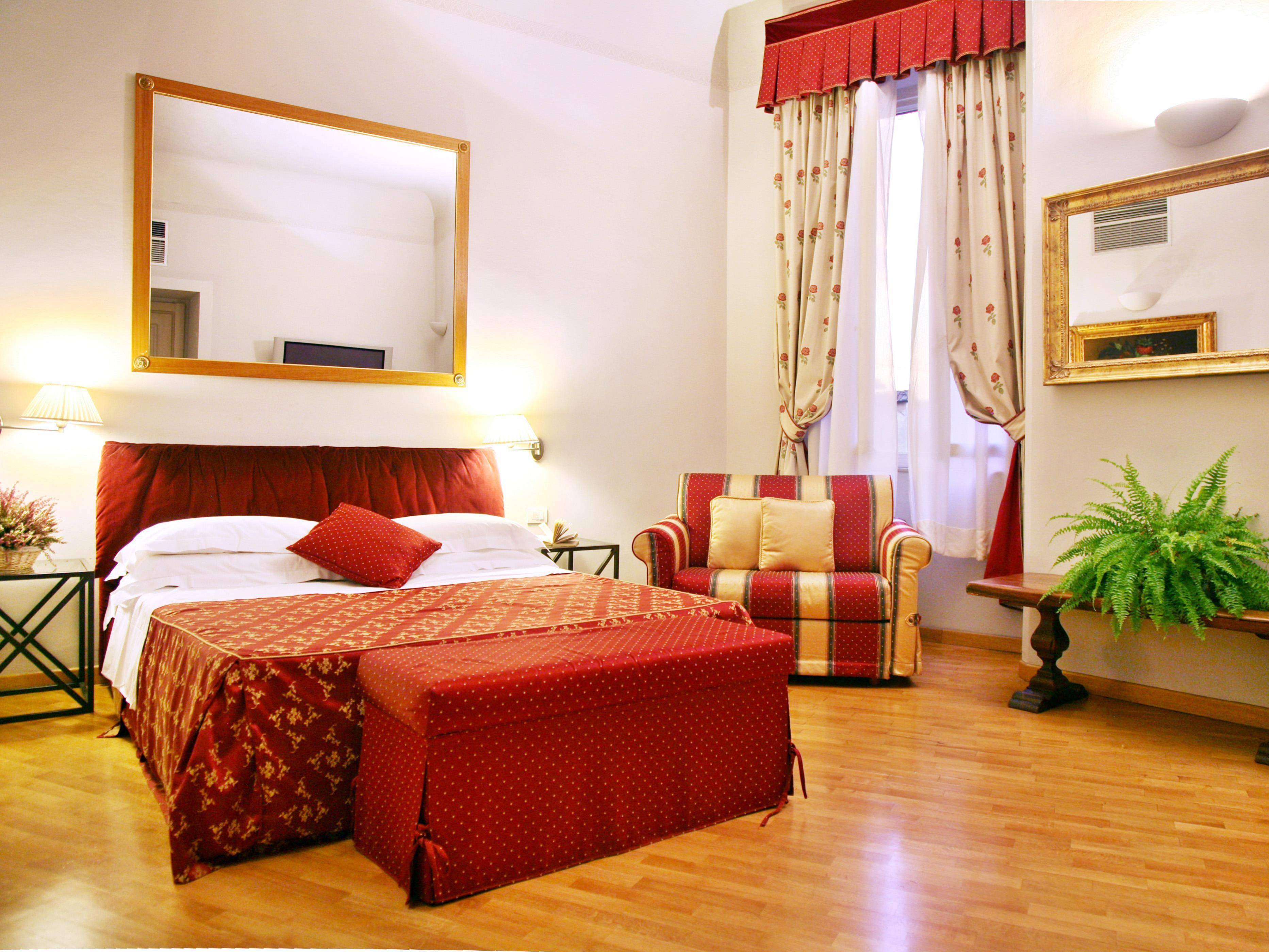 Tornabuoni La Petite Suite