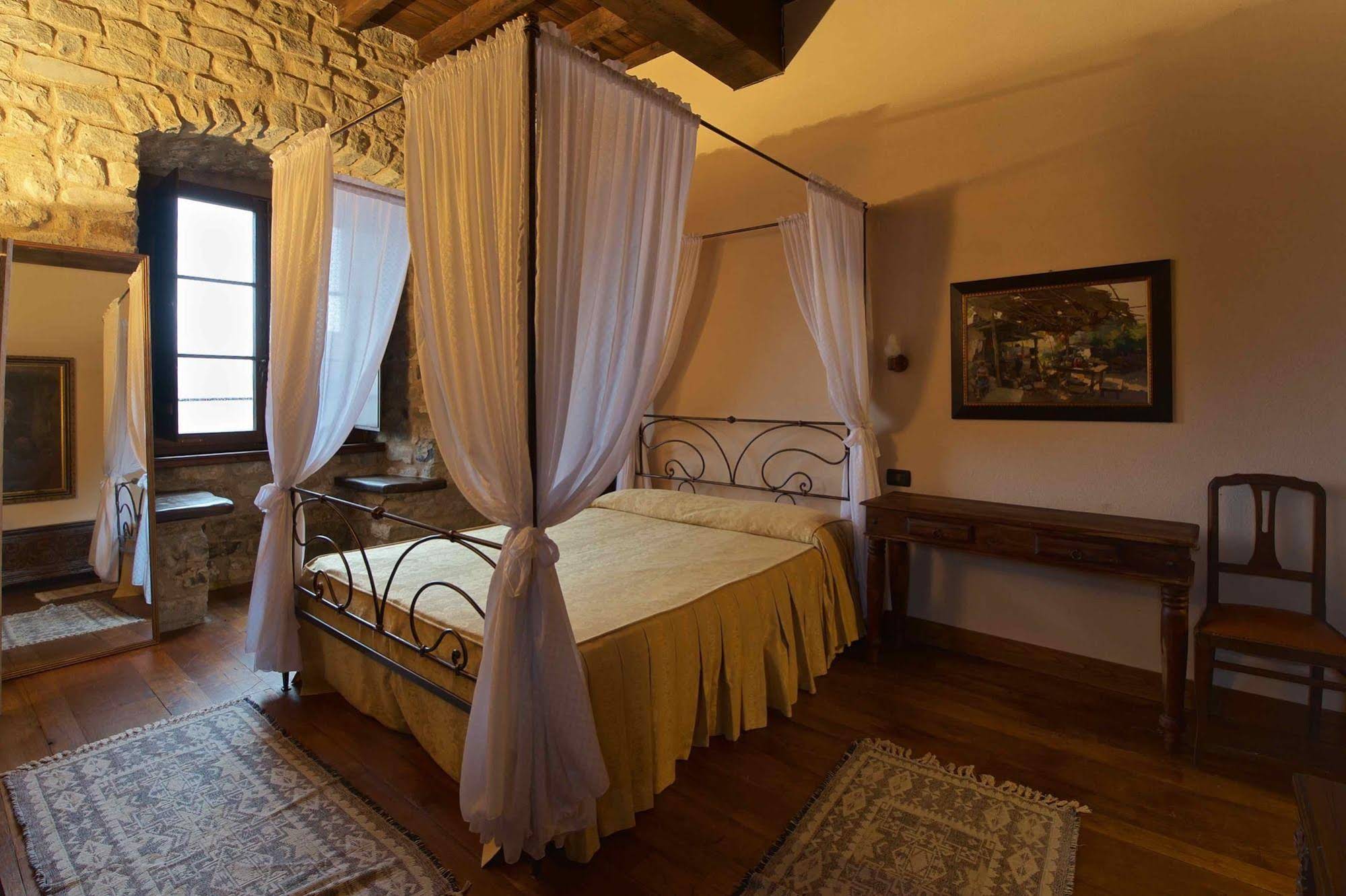 Castello dell Aquila