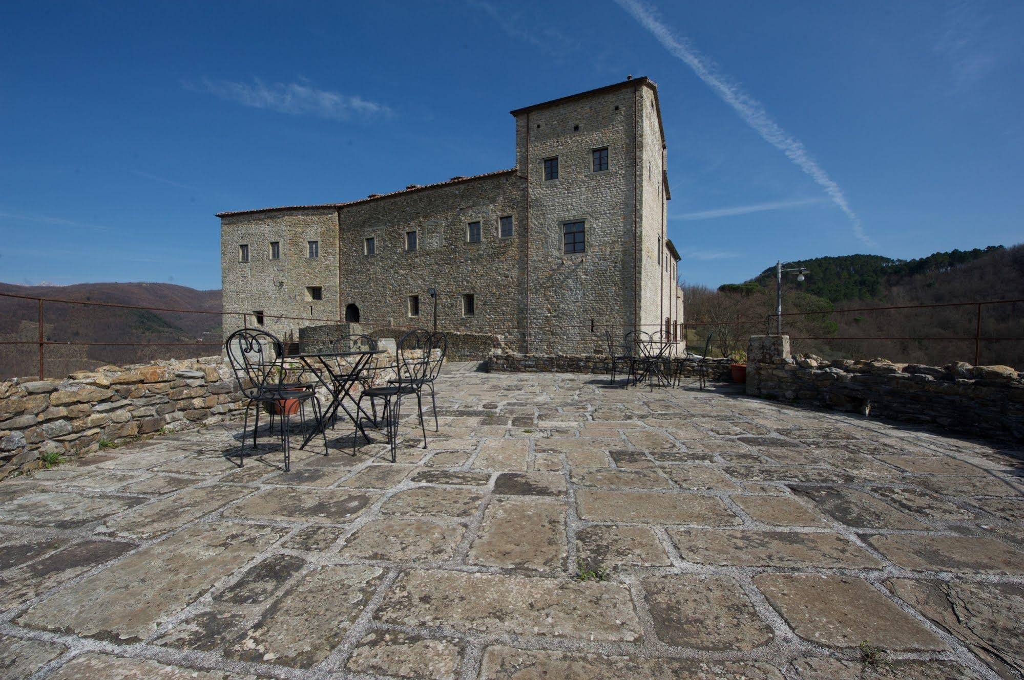 Castello dell Aquila