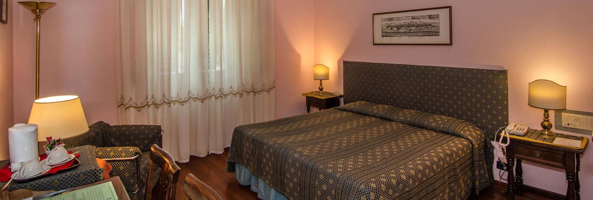 Hotel Rex