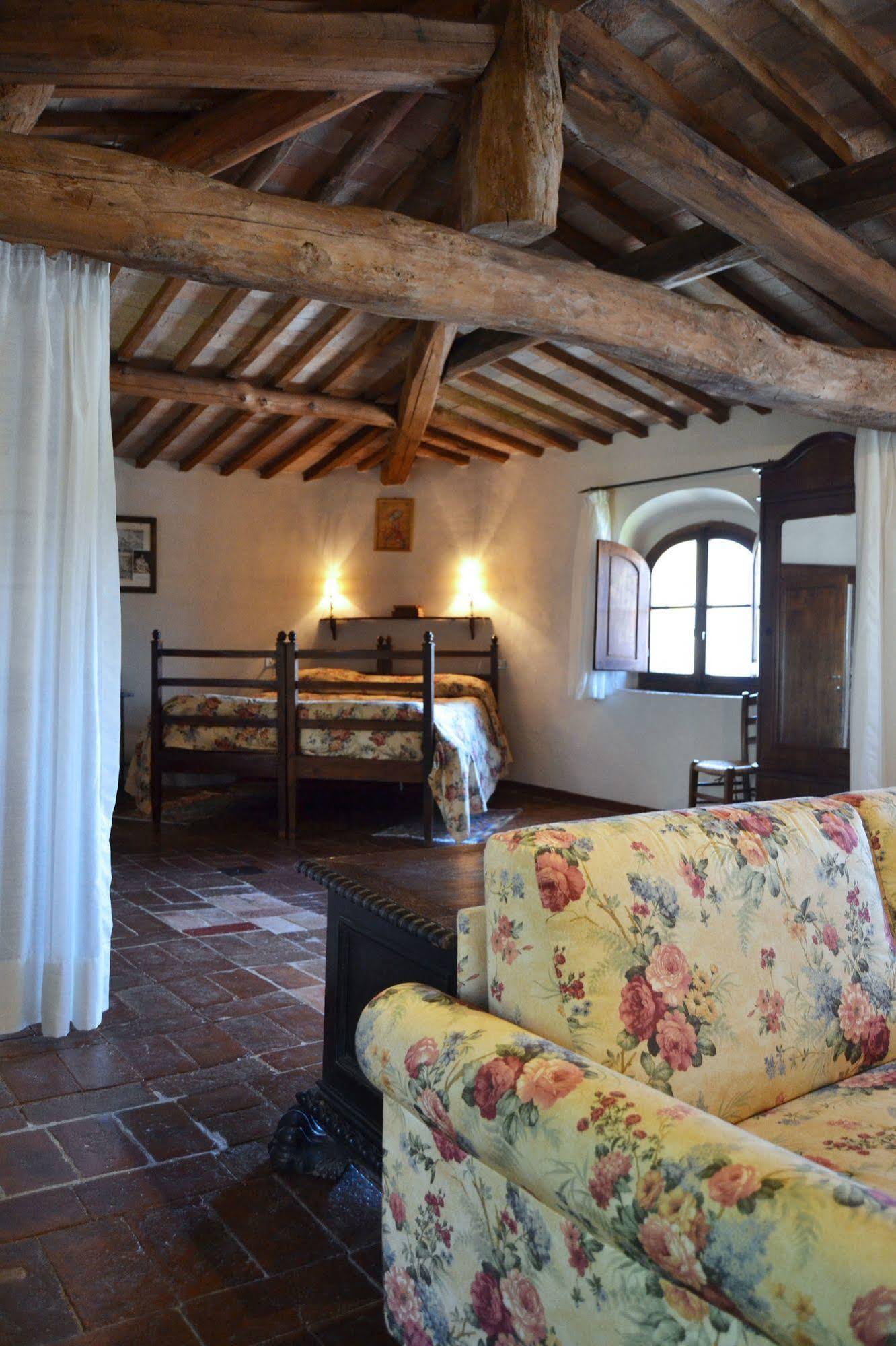 Charming Villa Marcialla