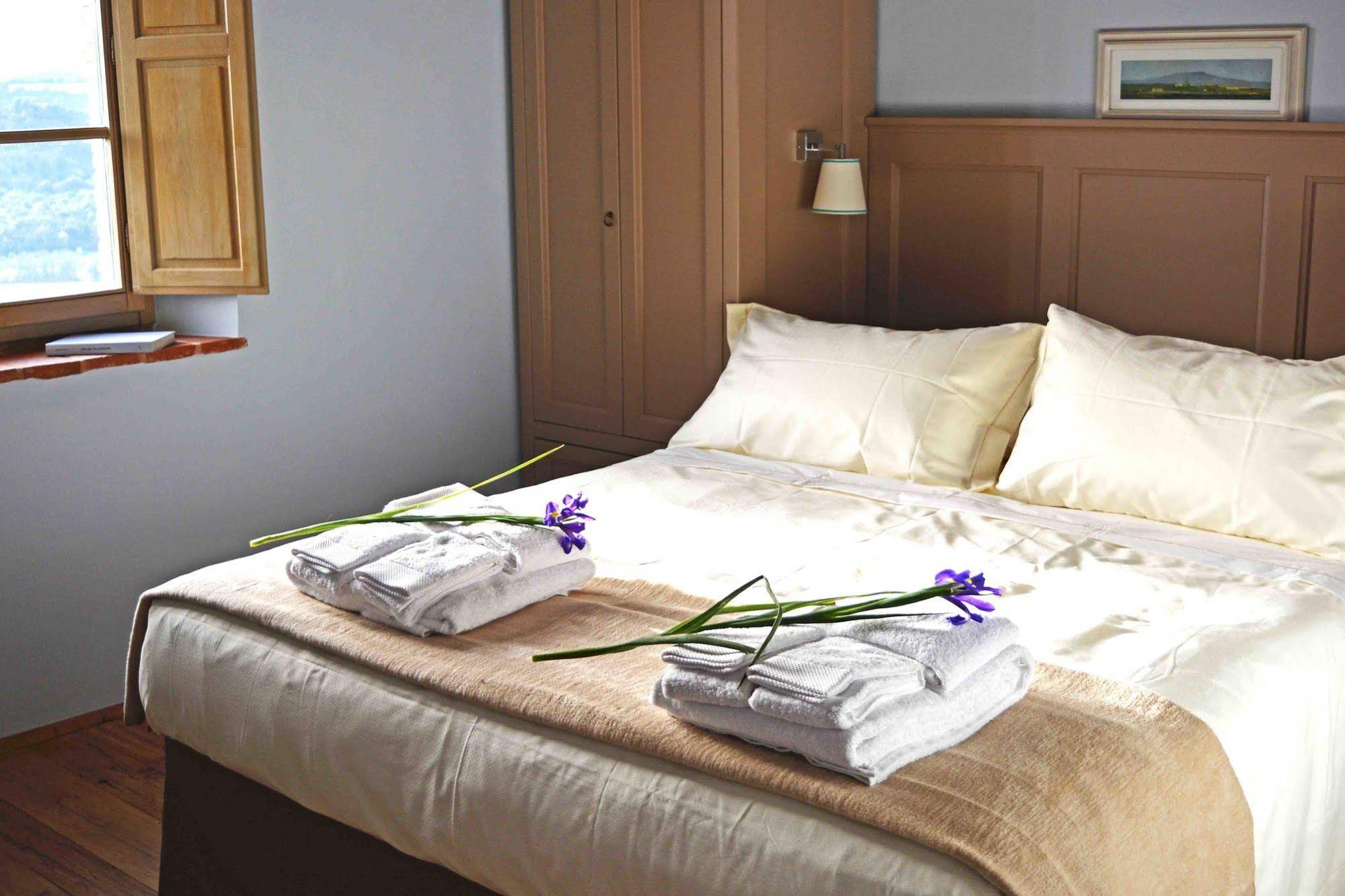 Le Moraiole Country House
