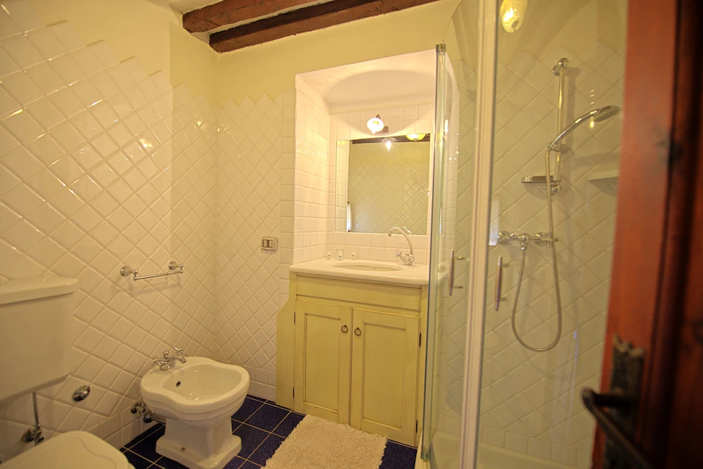 Castello di Montegufoni