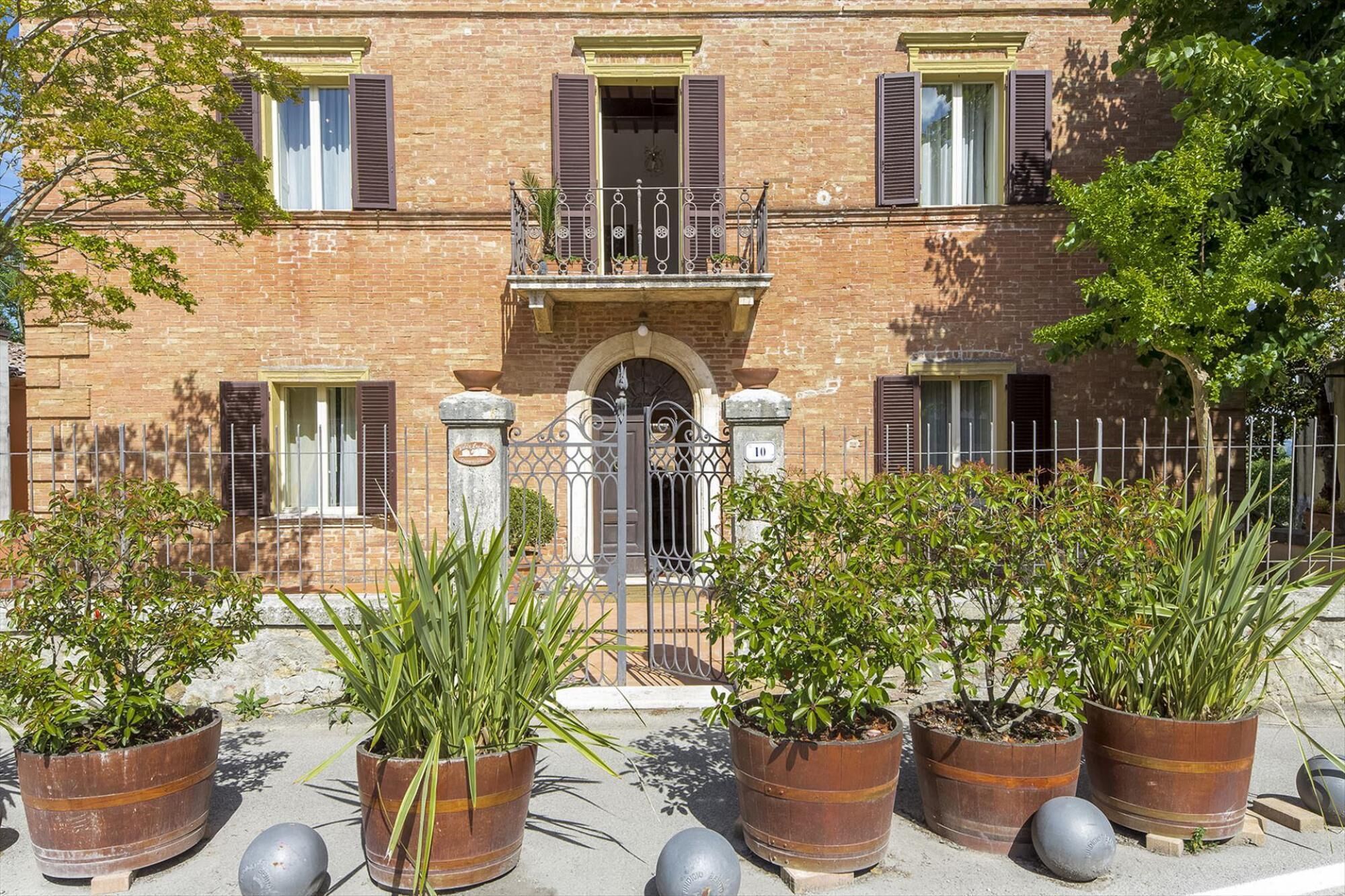 Villa Angelini 14&7 Emma Villas