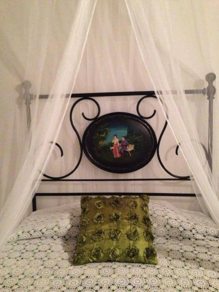 Gozzante Guest House